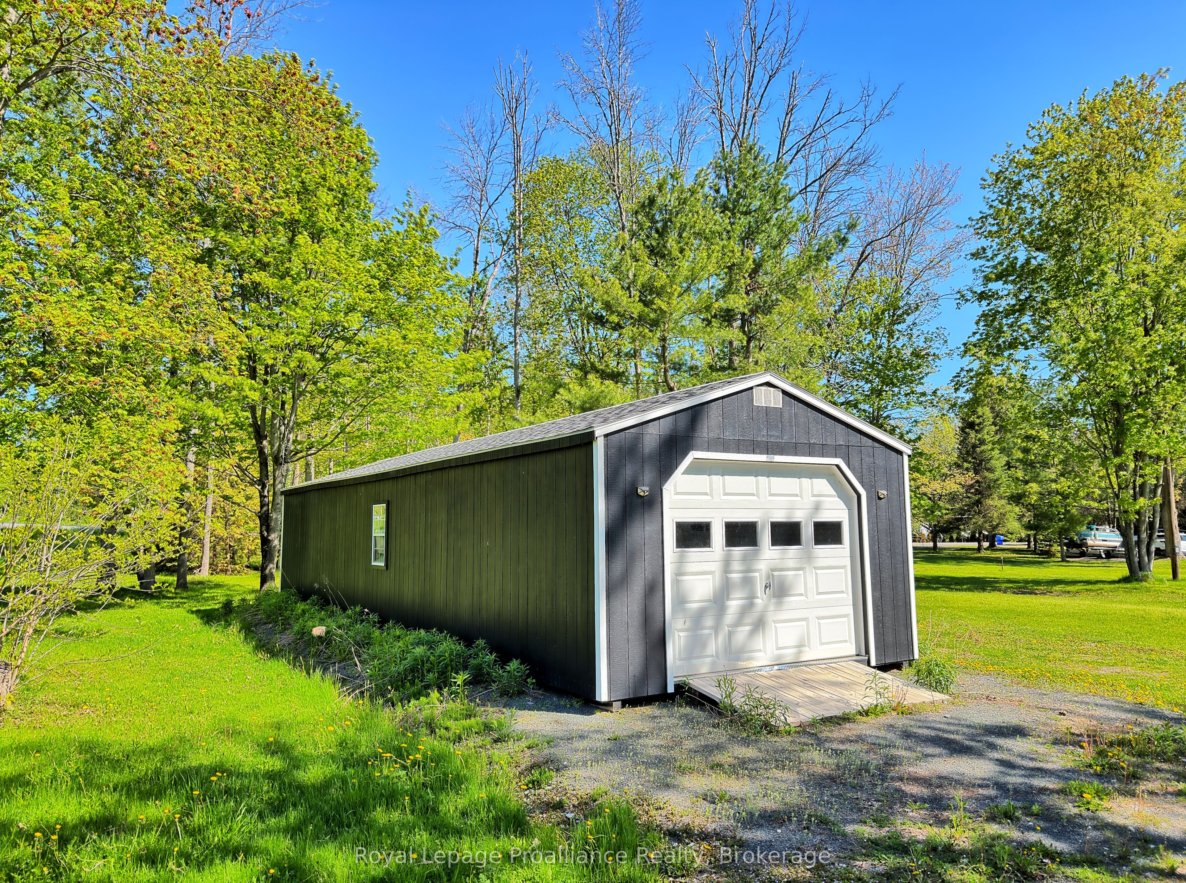 562 Cordova Road Property Photo 23