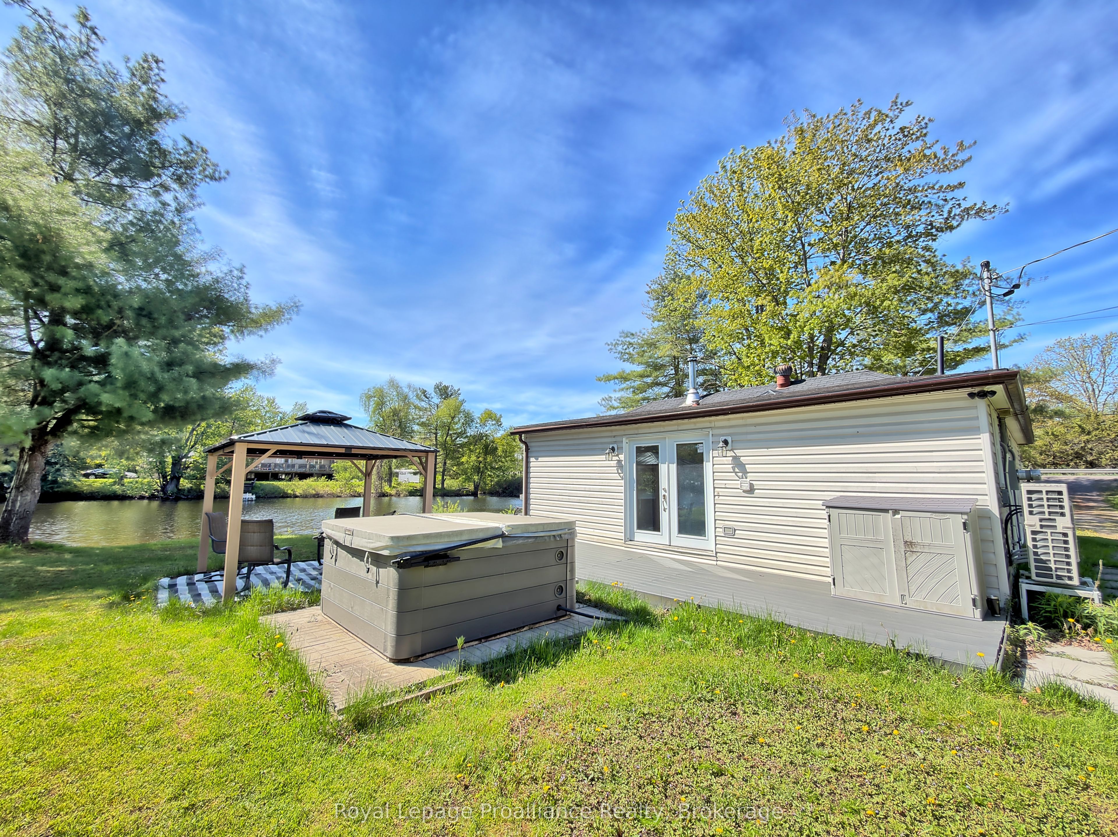 562 Cordova Road Property Photo 26