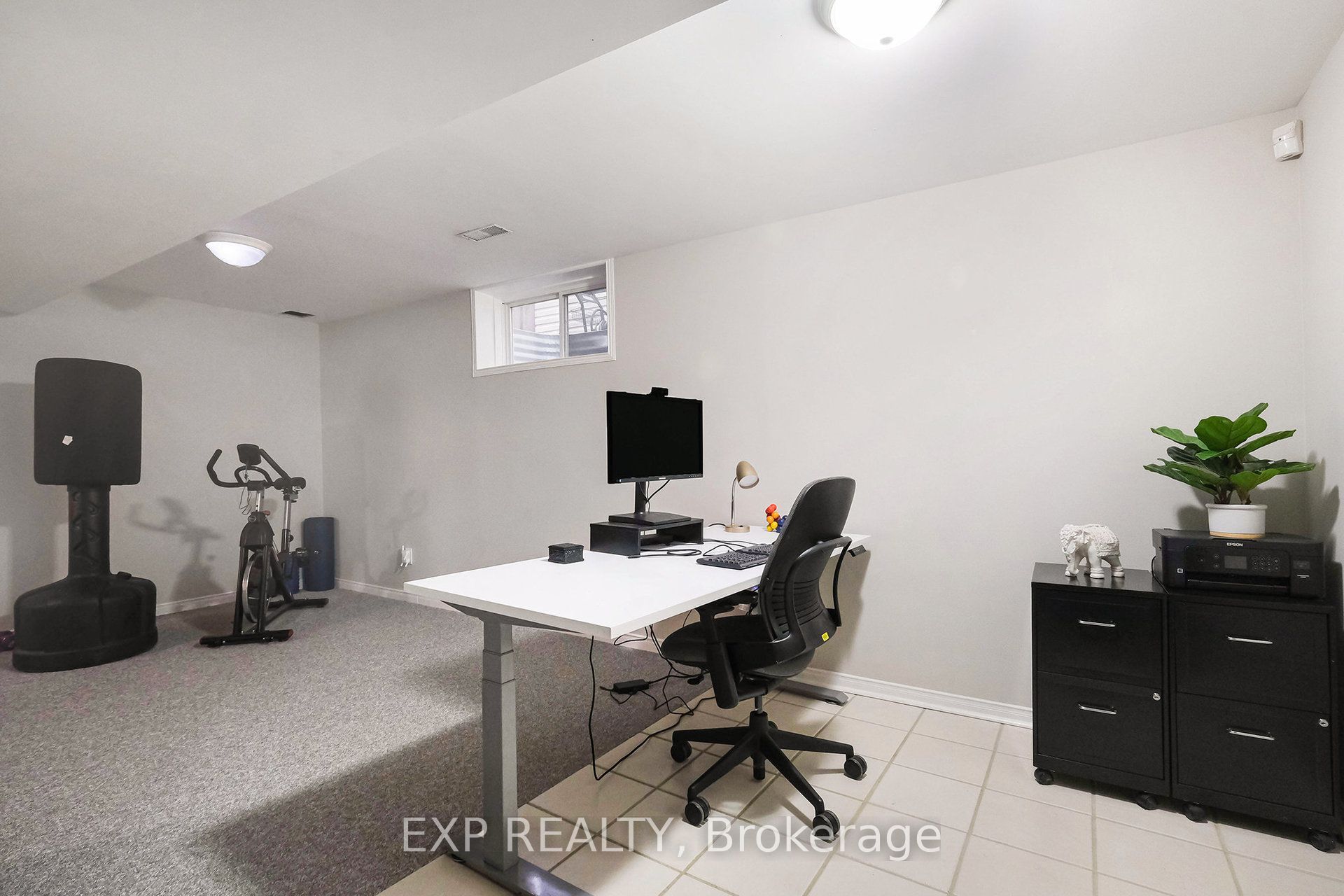 34 Avonmore Crescent Property Photo 18