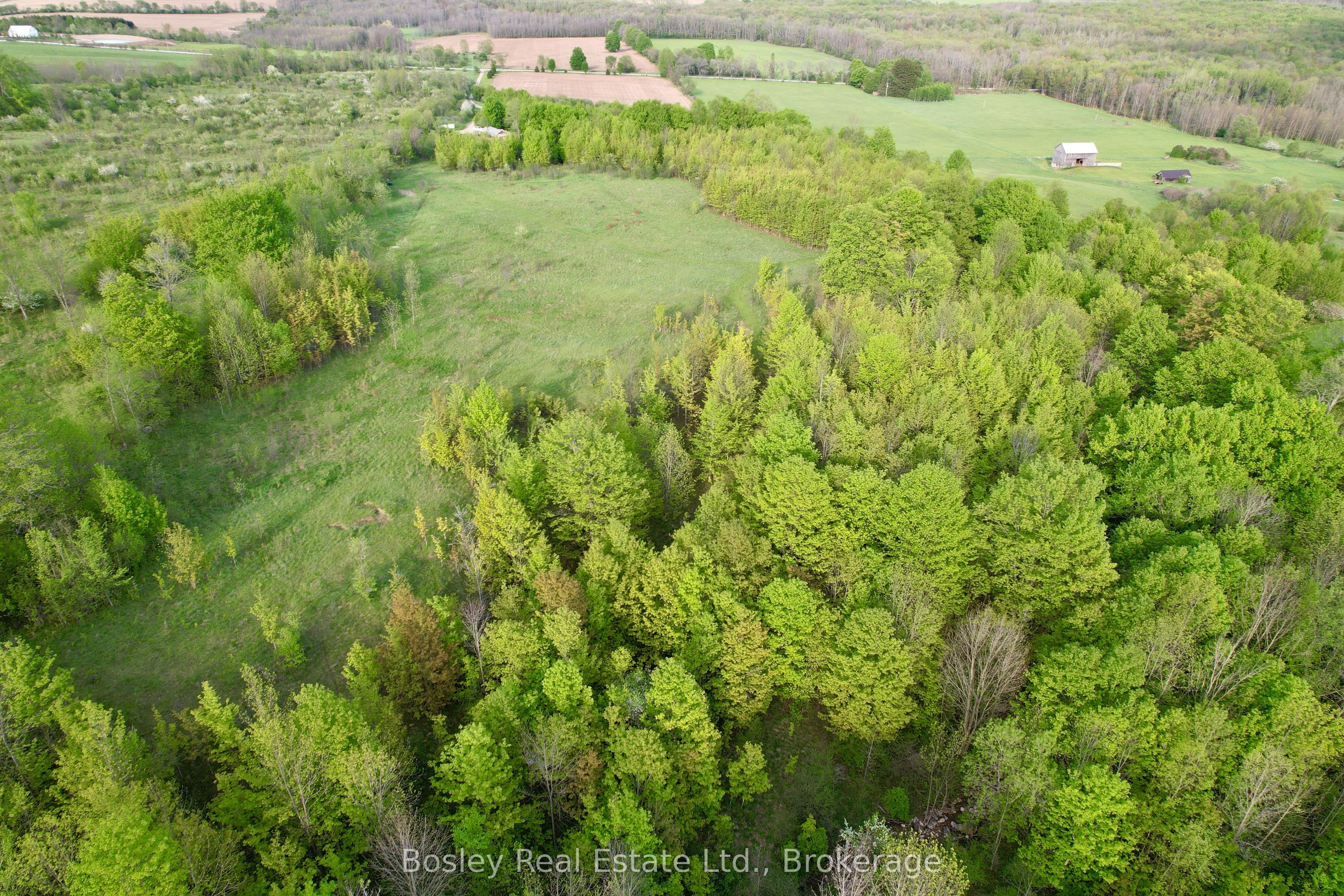 316270 3rd Line C Property Photo 25