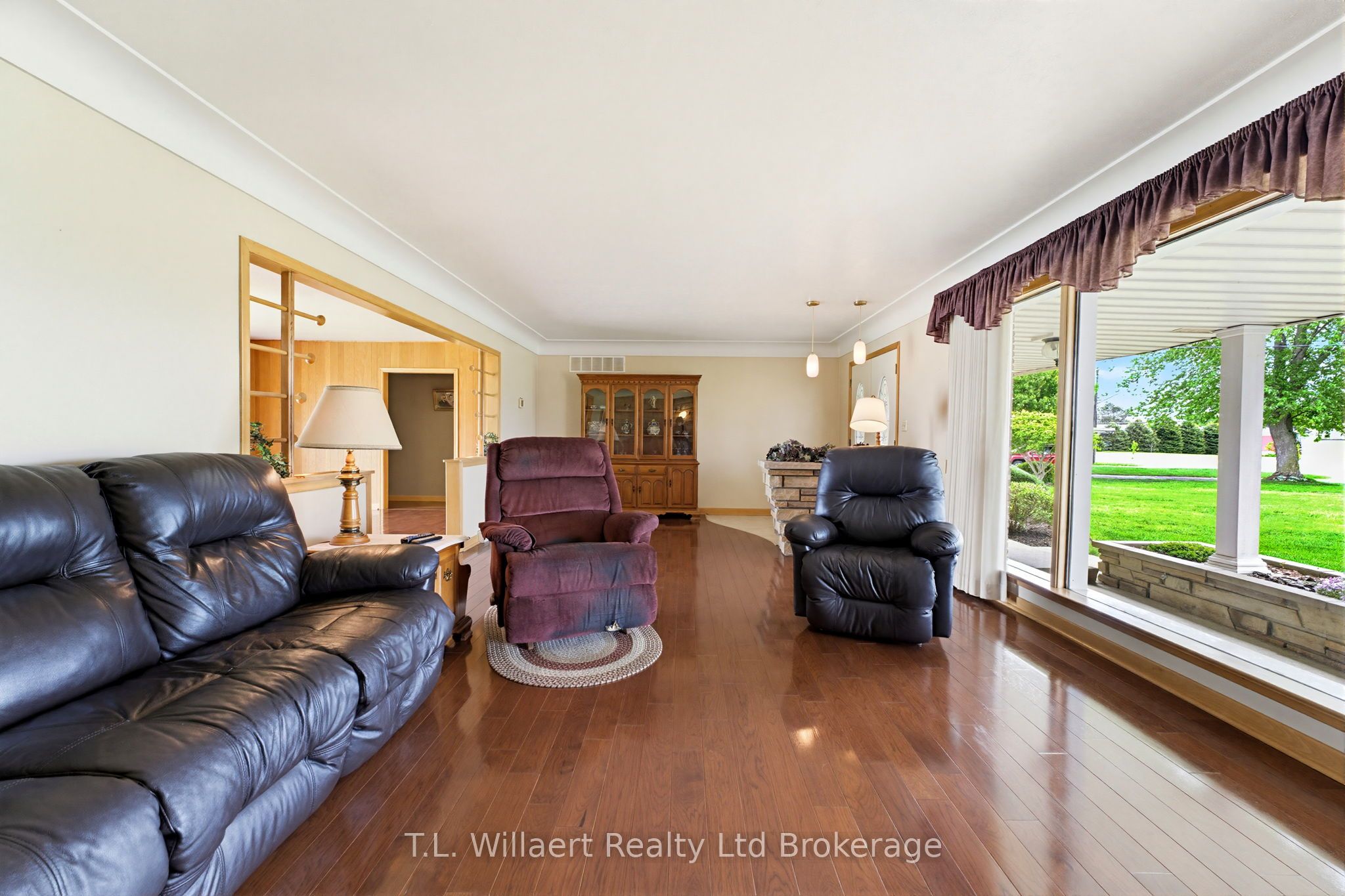 70 Albert Street Property Photo 8