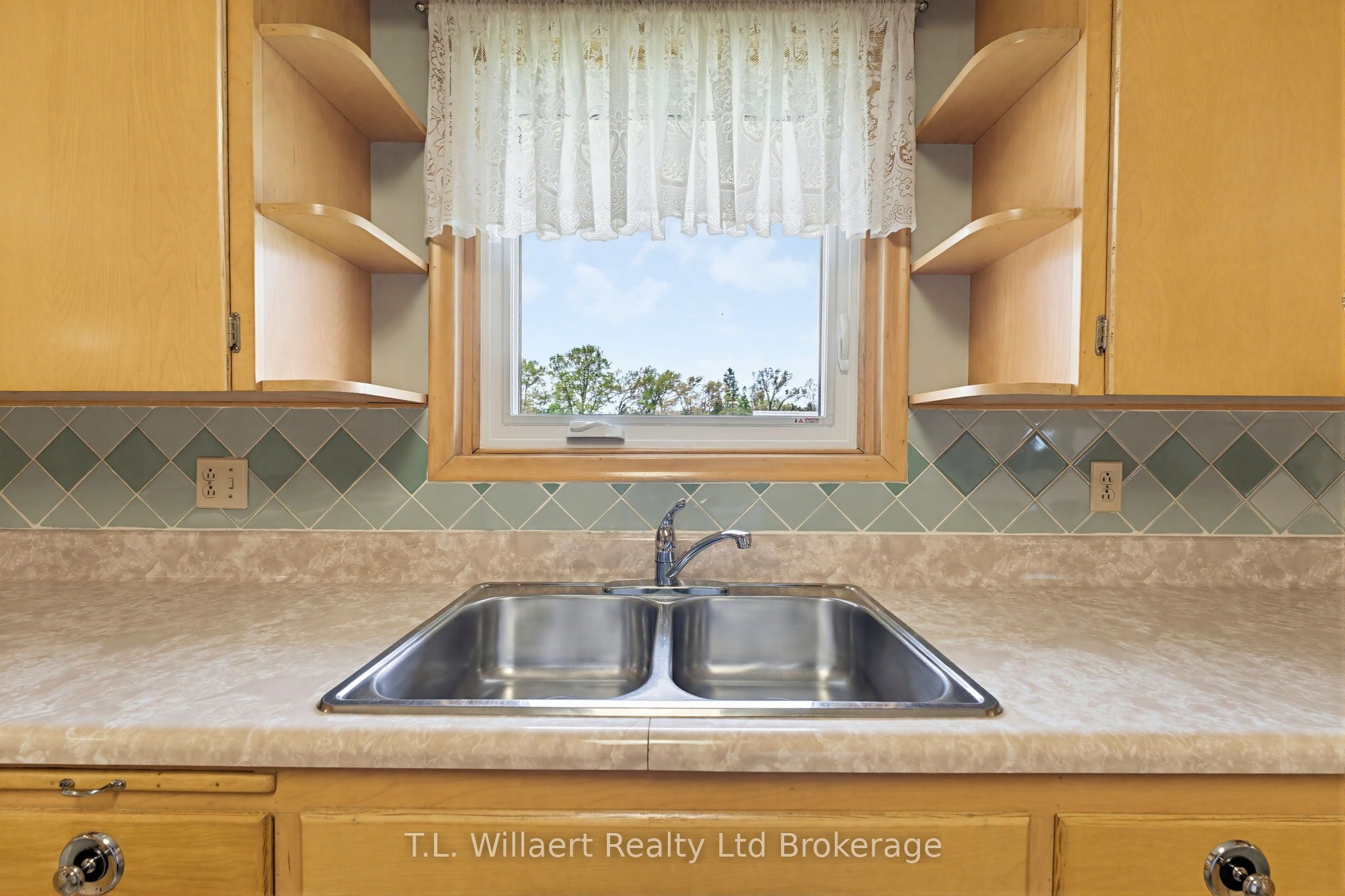 70 Albert Street Property Photo 13