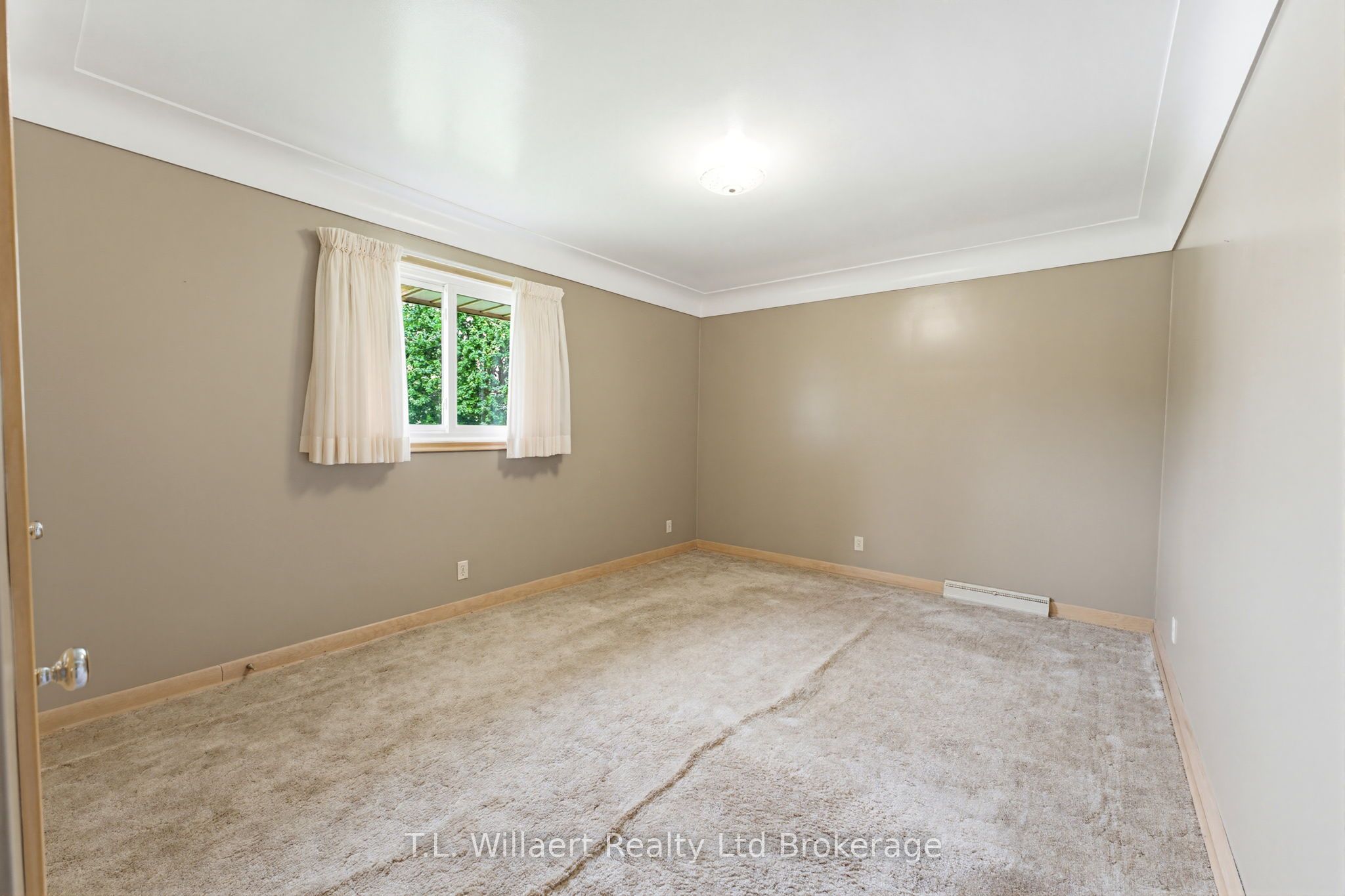 70 Albert Street Property Photo 21