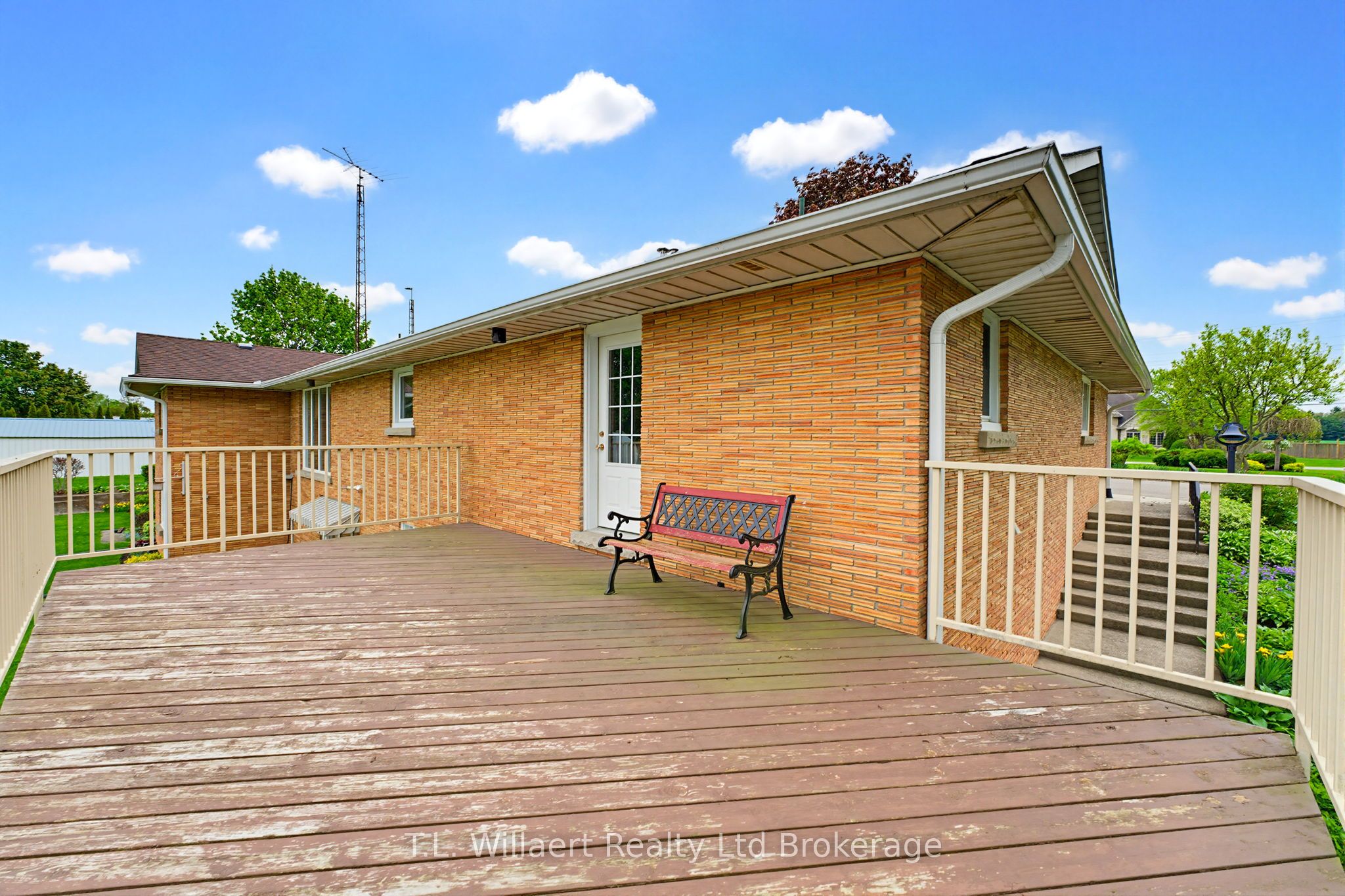 70 Albert Street Property Photo 37