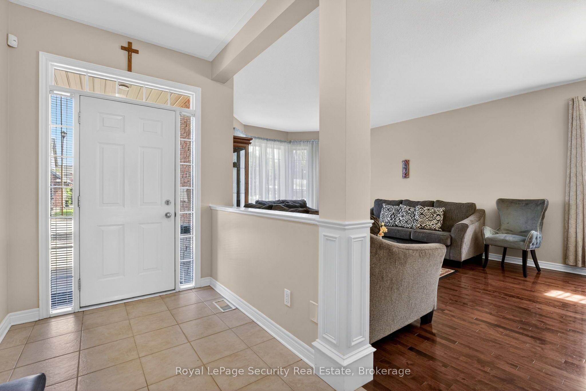 37 Fredonia Crescent Property Photo 5