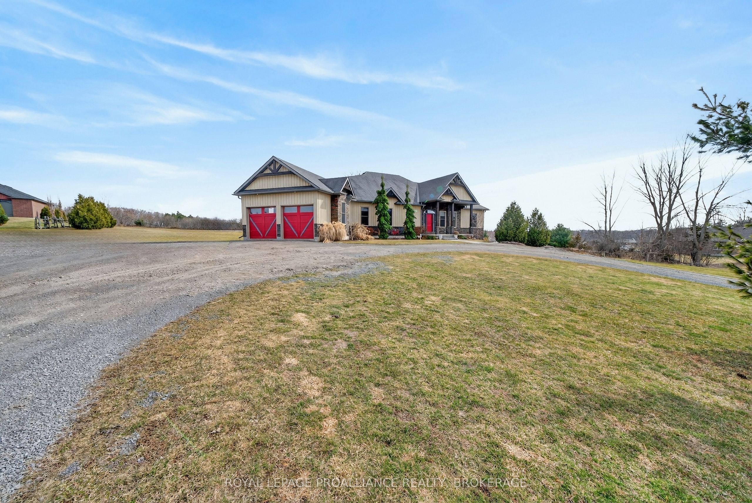 89 Gentlebreeze Drive Property Photo 4