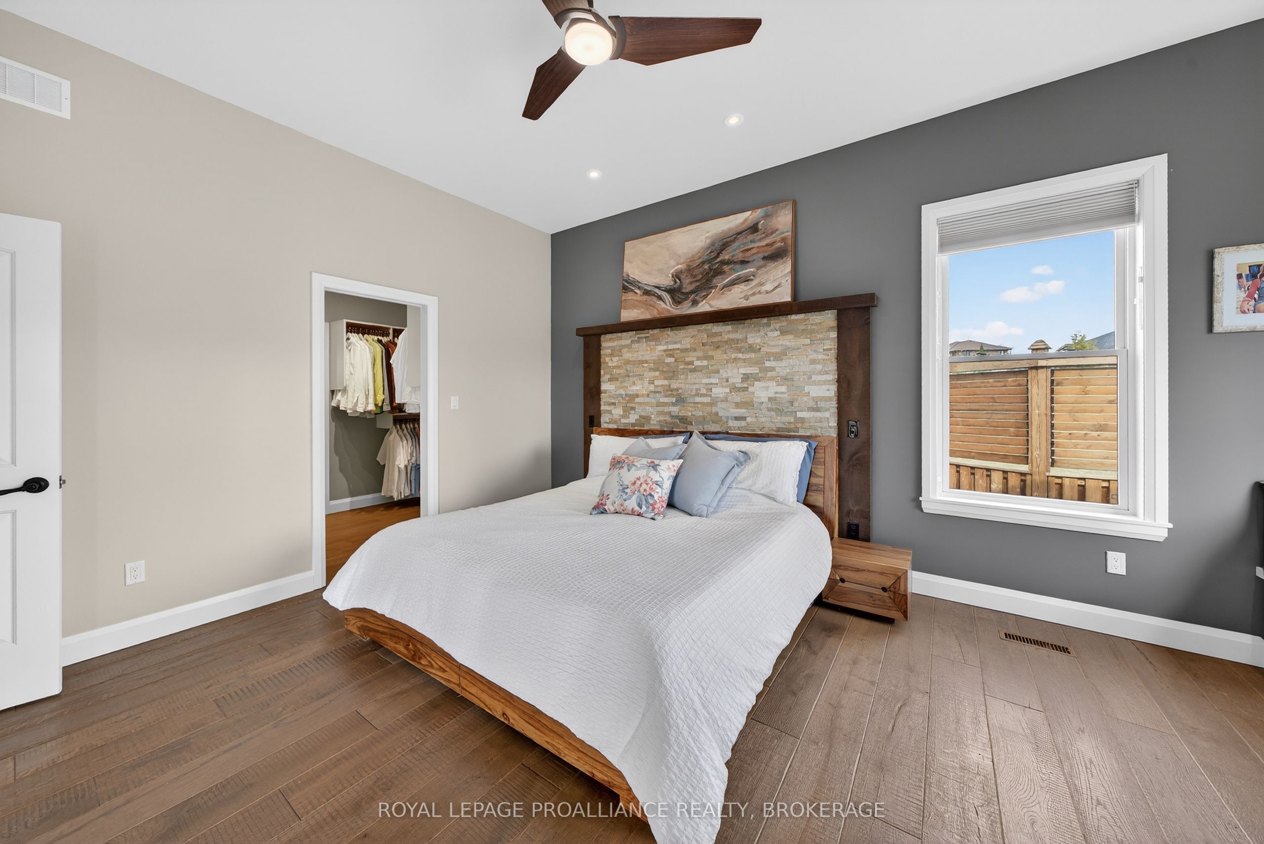 89 Gentlebreeze Drive Property Photo 21