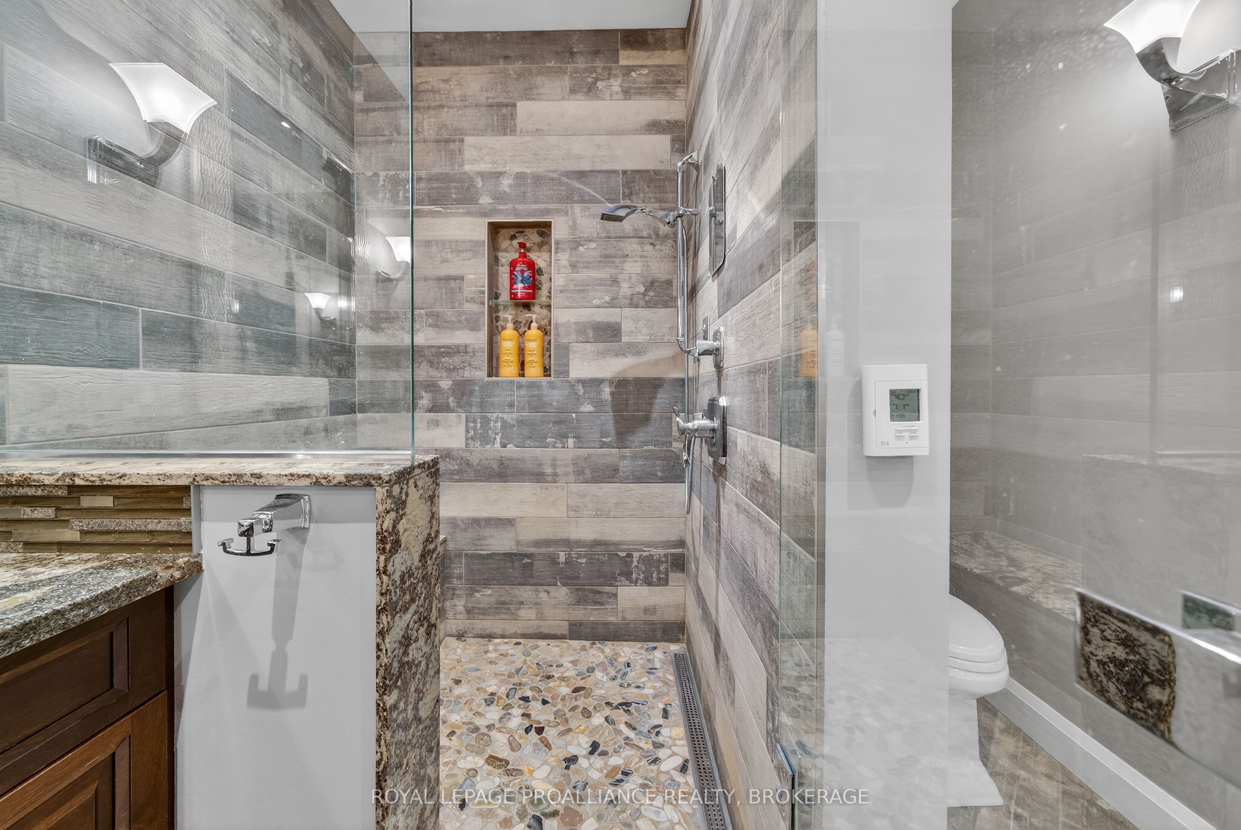 89 Gentlebreeze Drive Property Photo 25