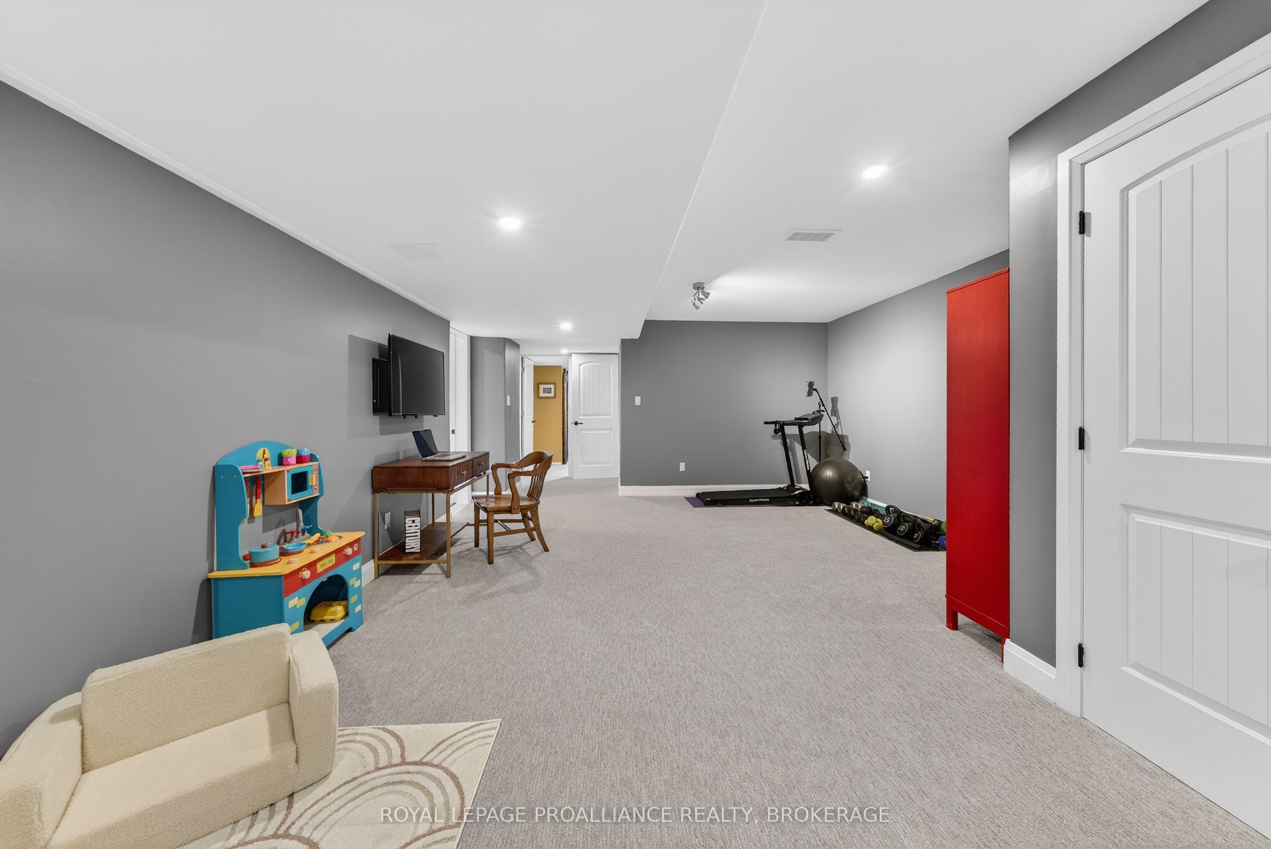 89 Gentlebreeze Drive Property Photo 33