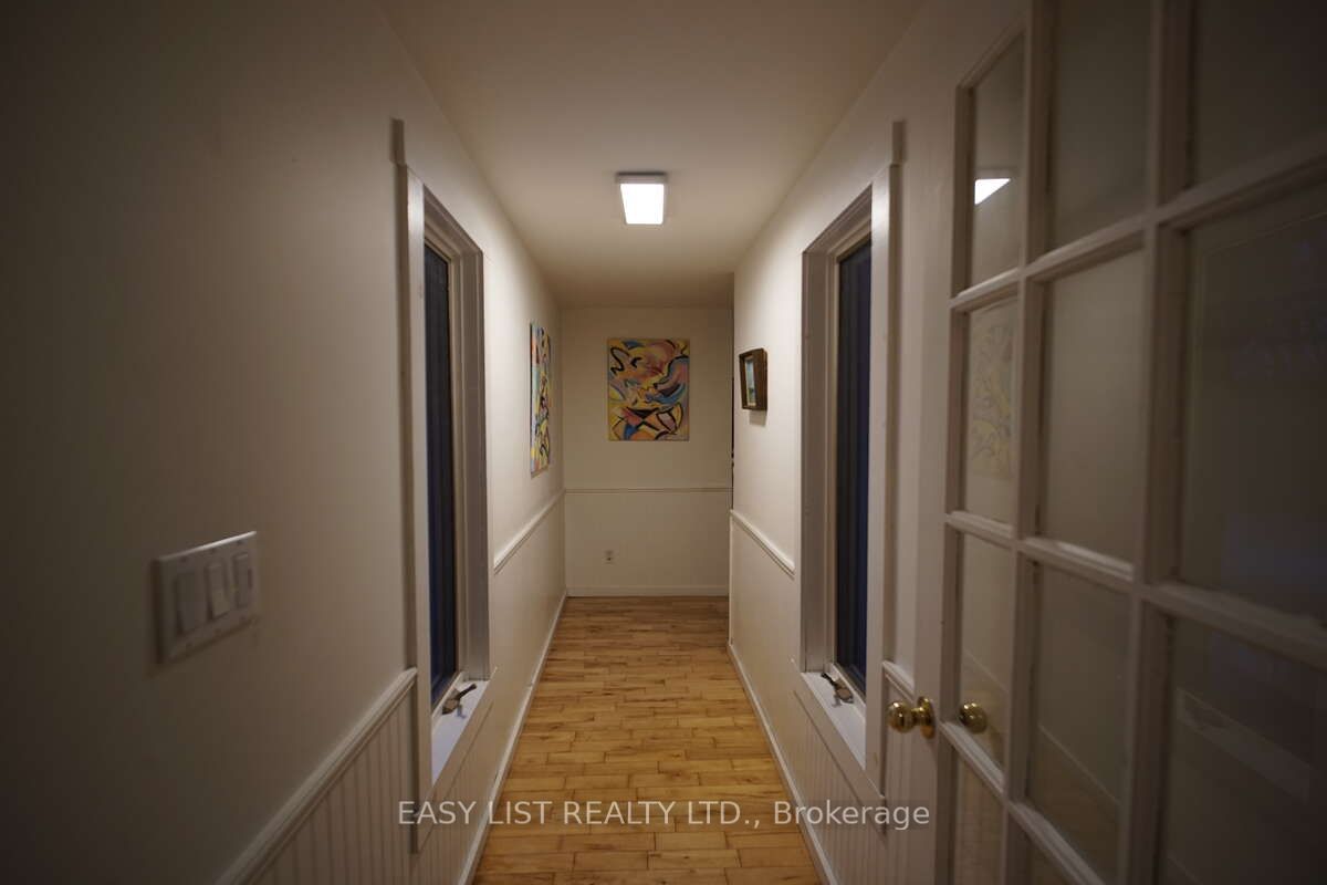 79 Brock Road S Property Photo 6