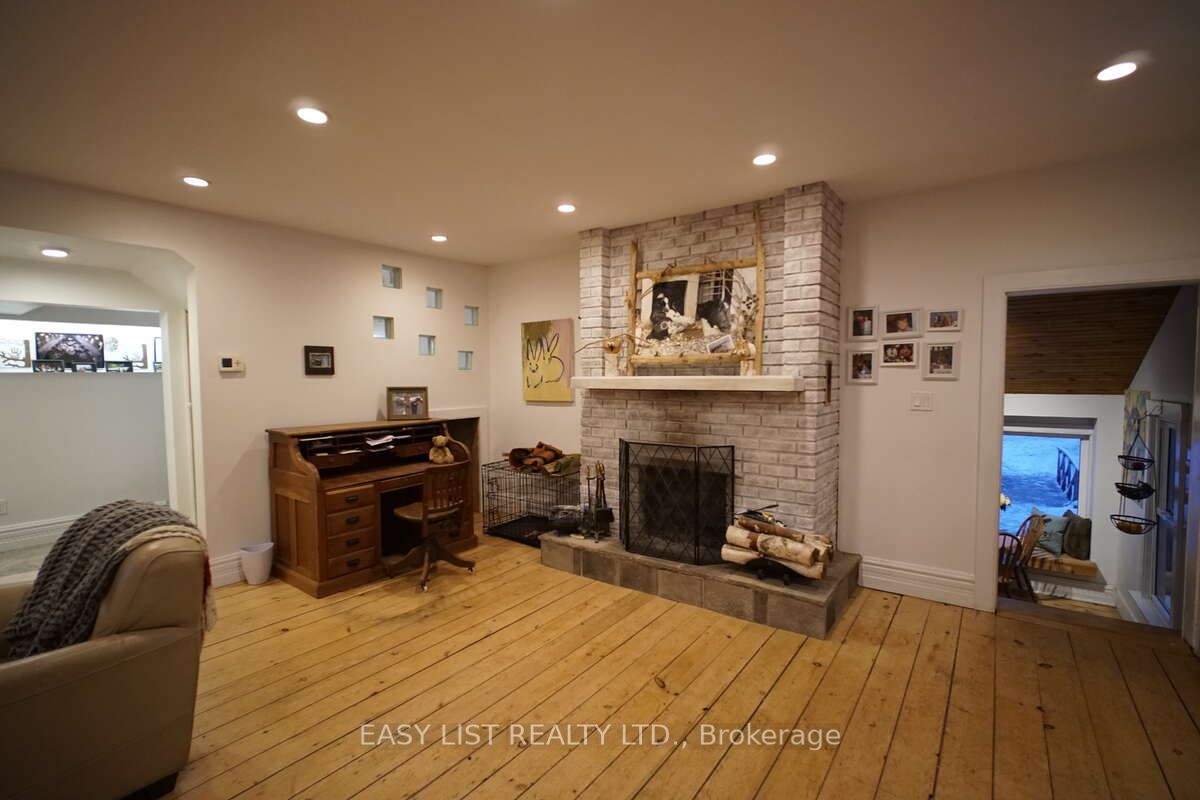 79 Brock Road S Property Photo 13