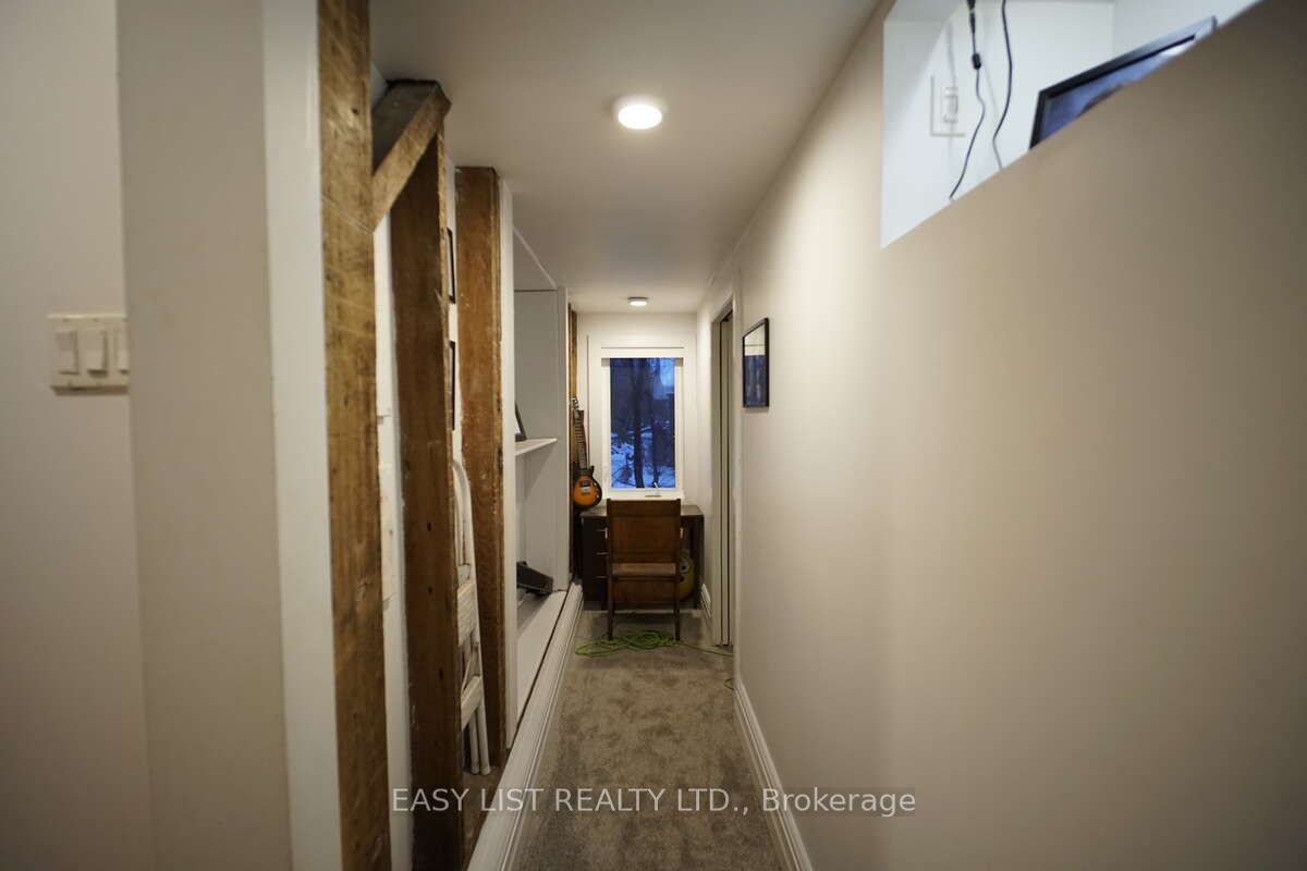 79 Brock Road S Property Photo 14