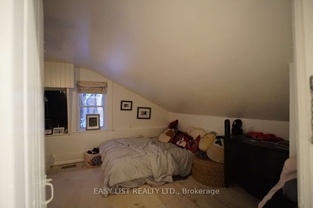 79 Brock Road S Property Photo 21