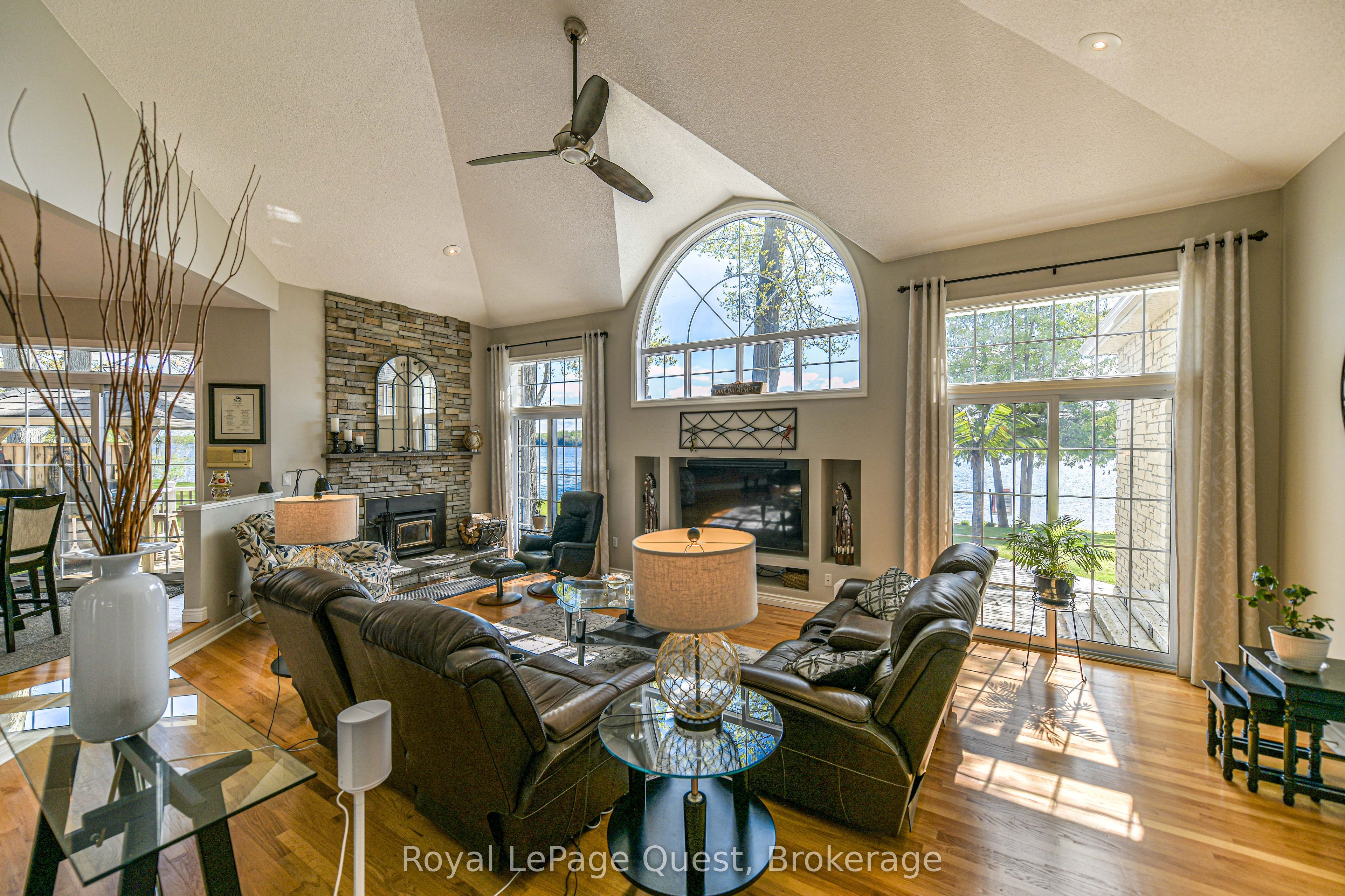 50 Park Lane Property Photo 13