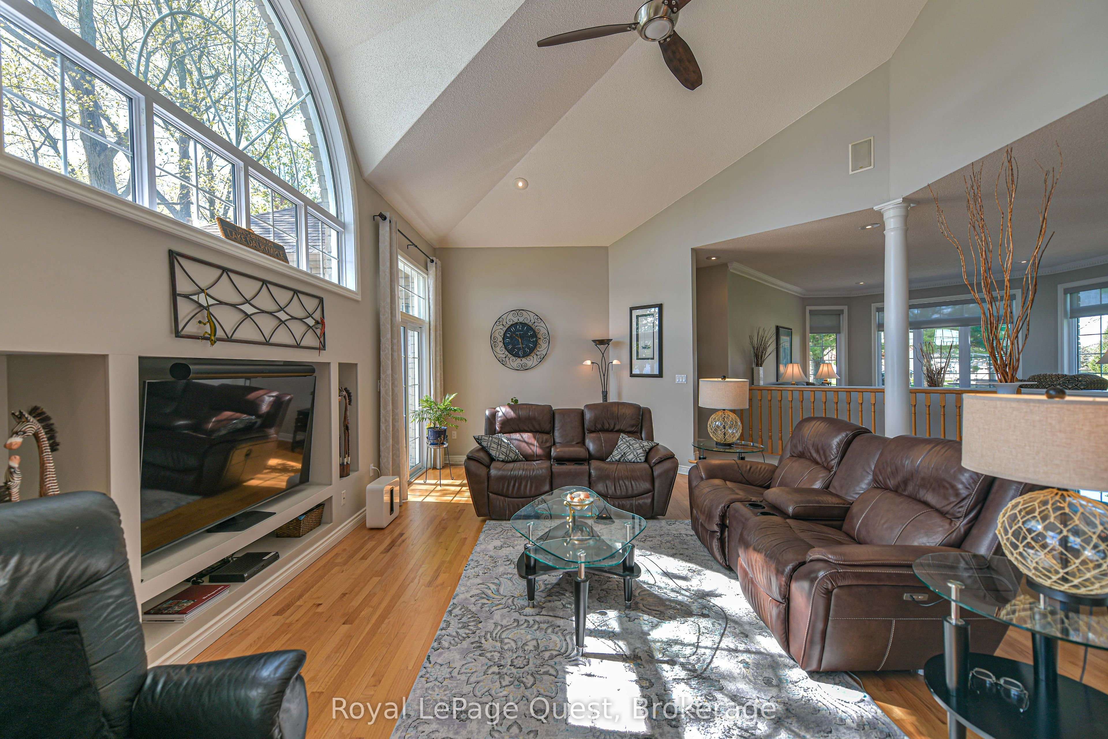 50 Park Lane Property Photo 14