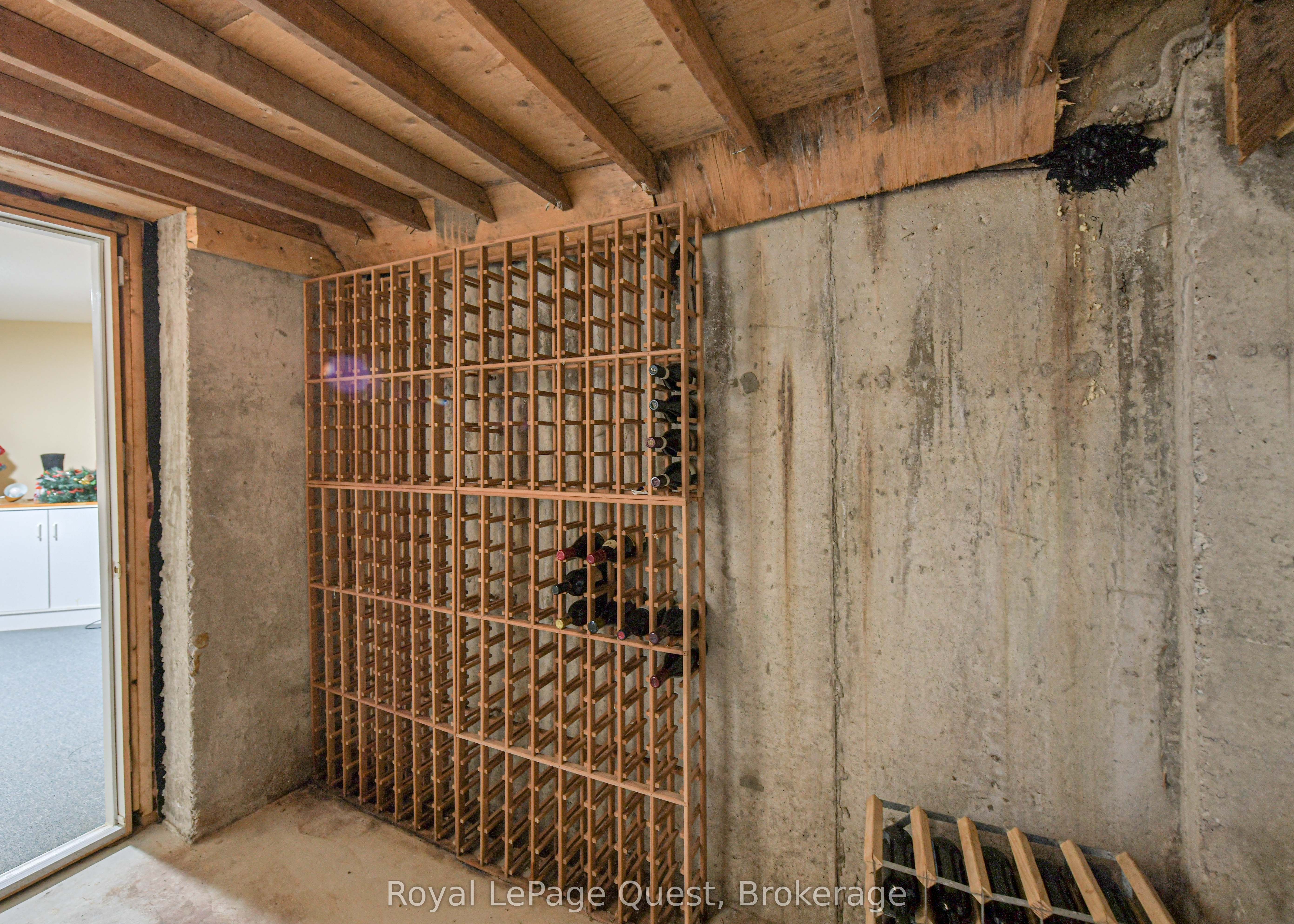 50 Park Lane Property Photo 43