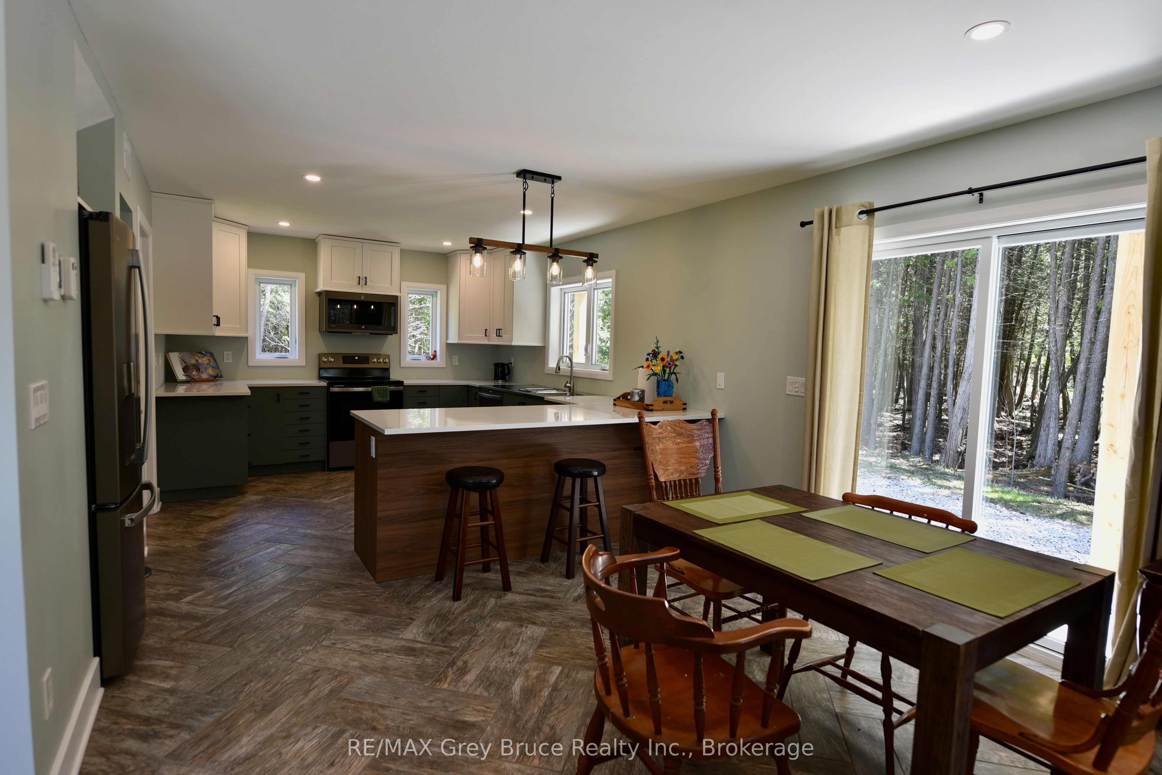 751 Pike Bay Road Property Photo 8