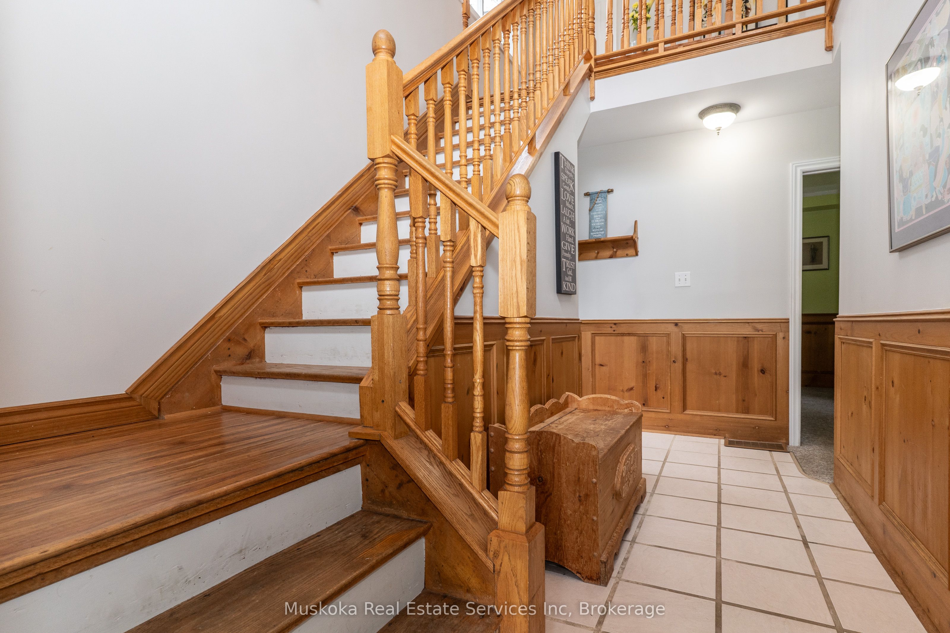 250 Wapaska Crescent Property Photo 13