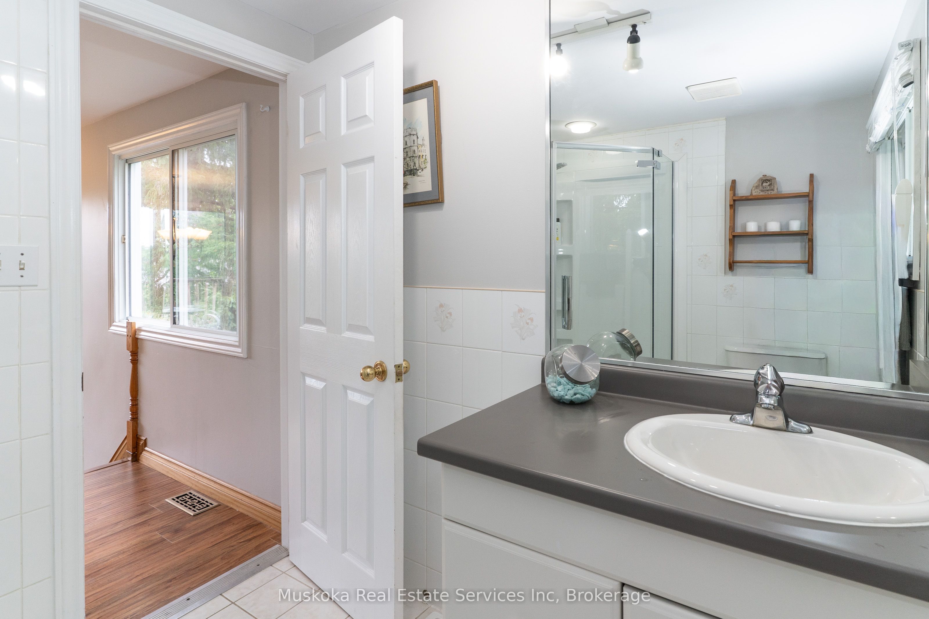 250 Wapaska Crescent Property Photo 18