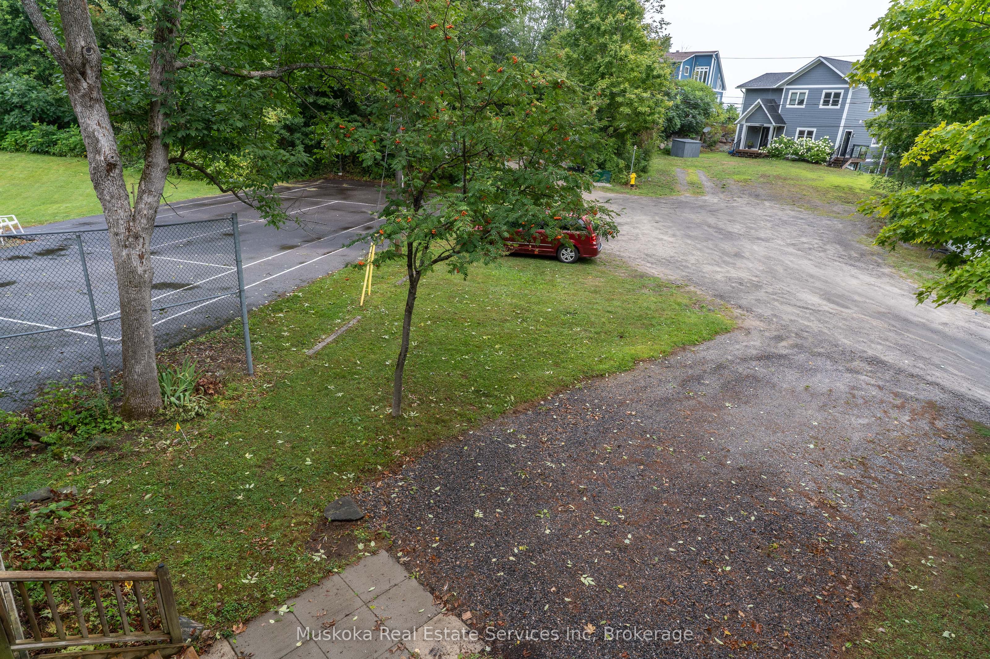 250 Wapaska Crescent Property Photo 22