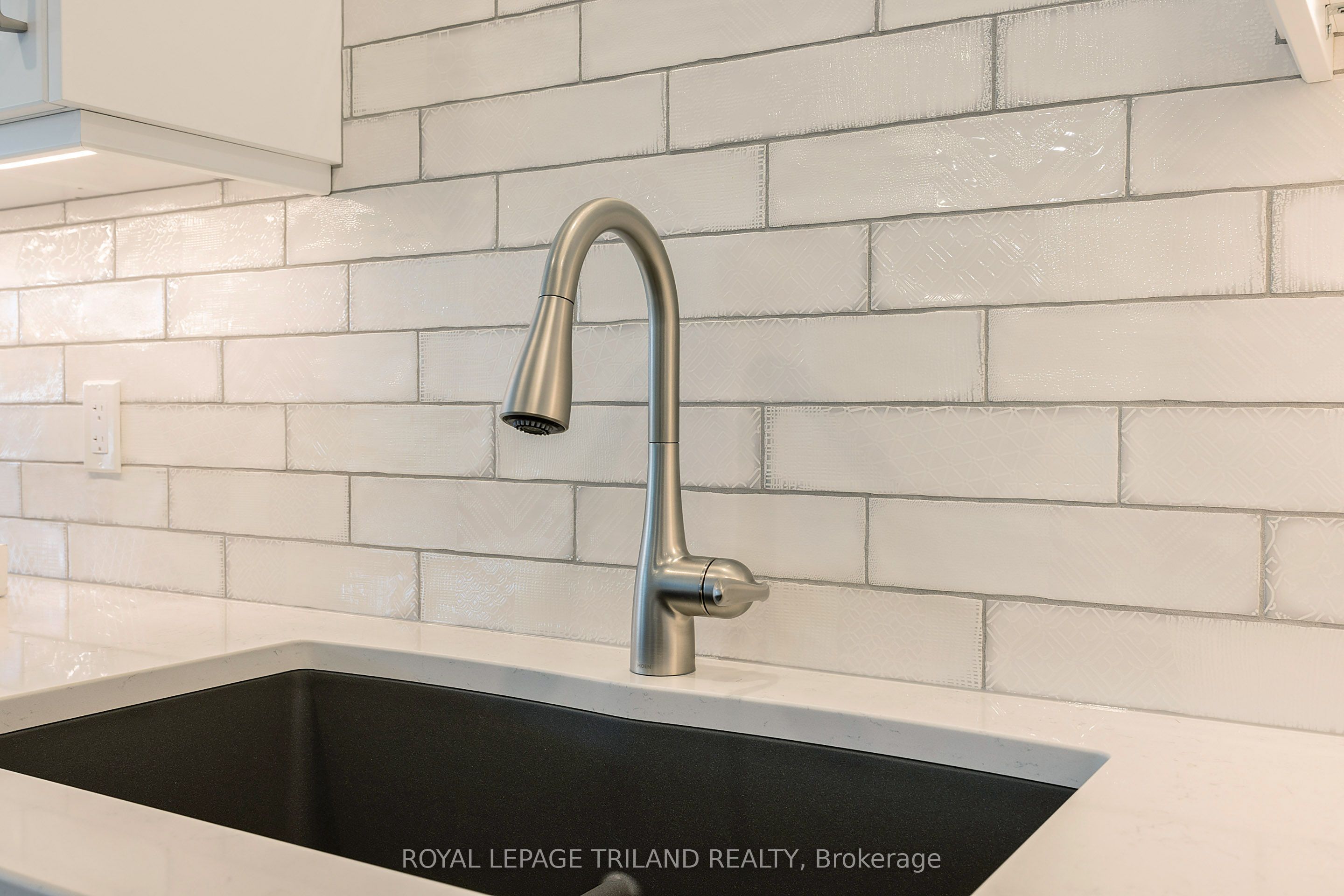 127 Lila Street Property Photo 12