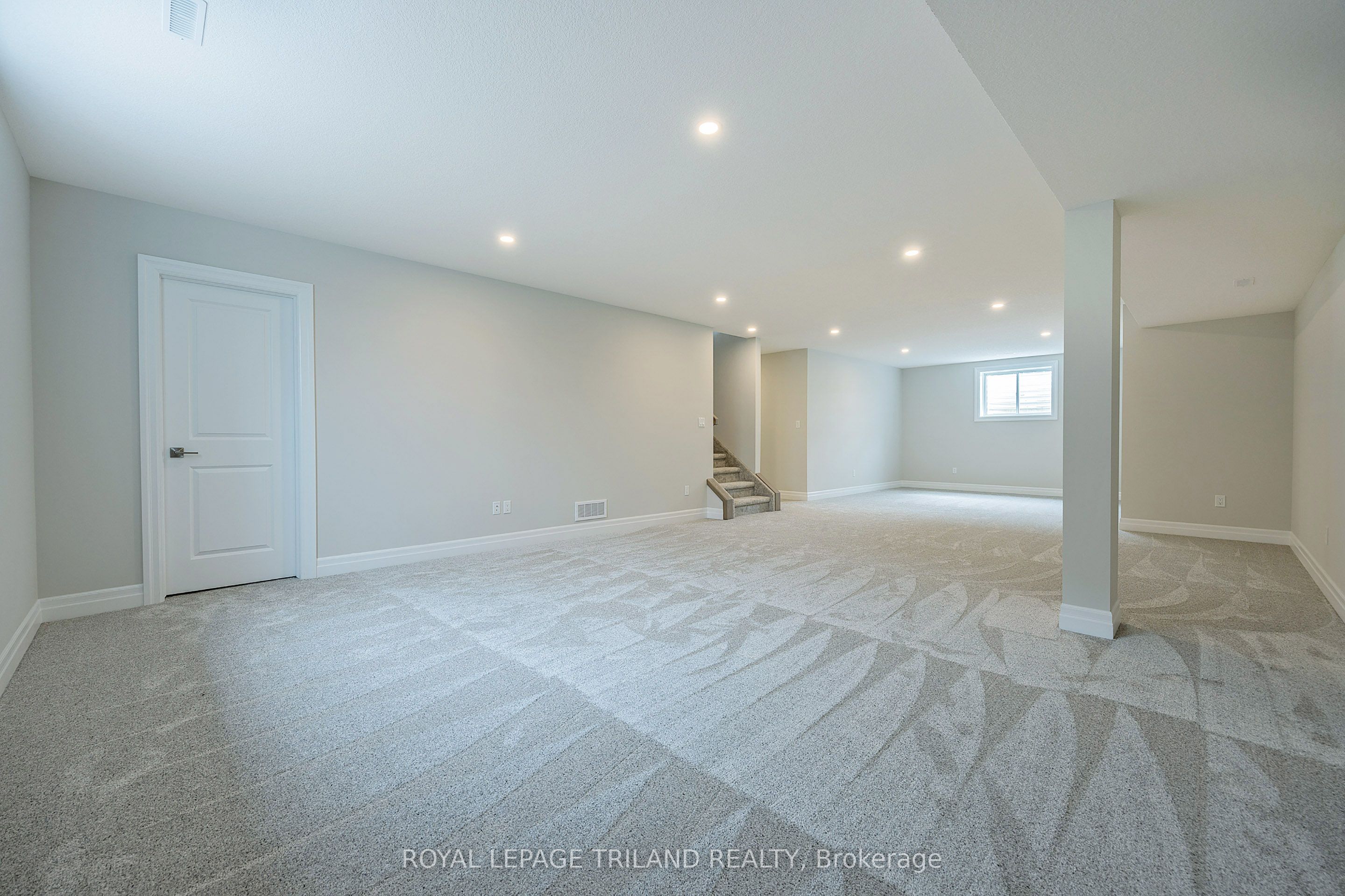 127 Lila Street Property Photo 37