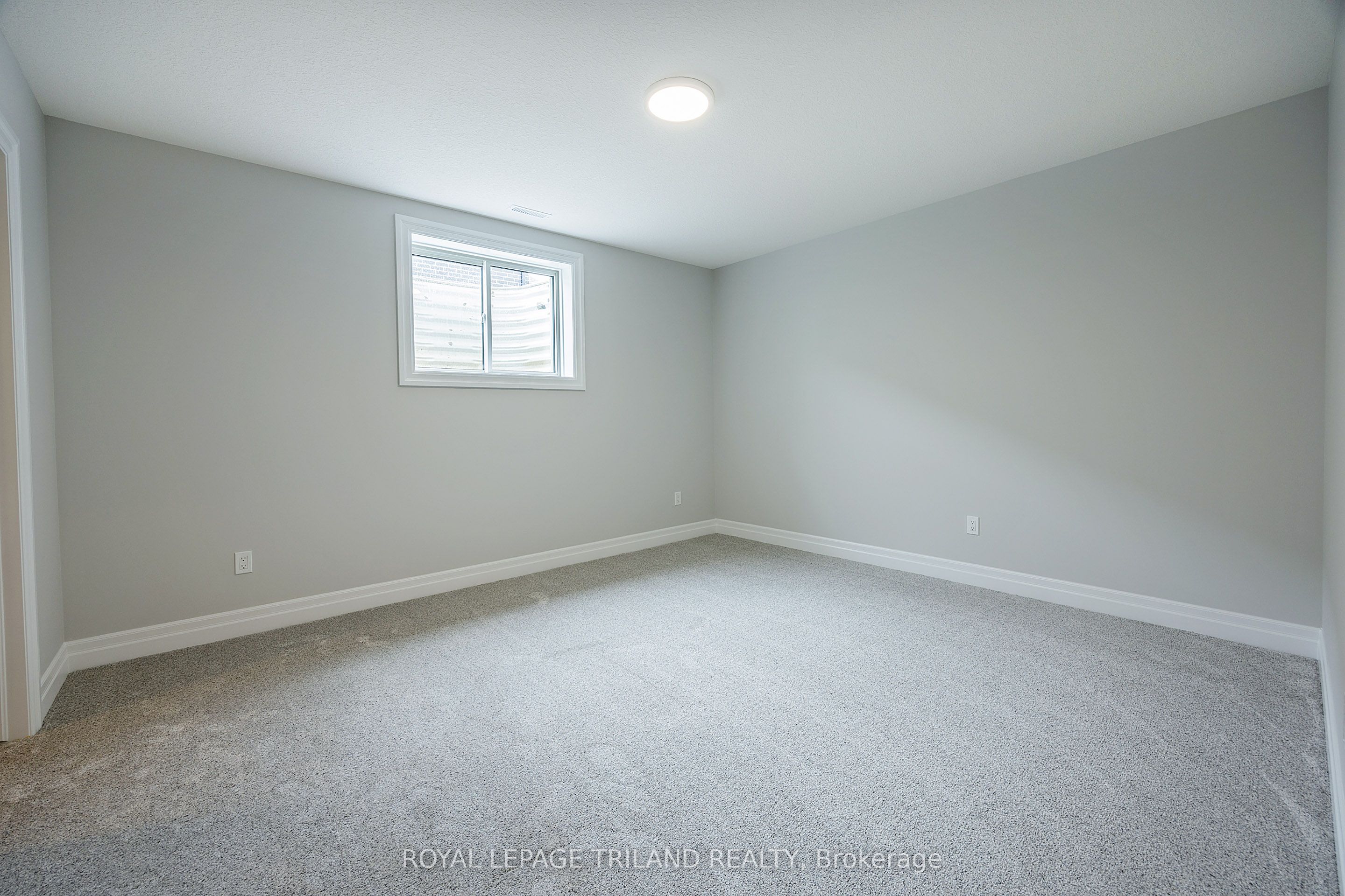 127 Lila Street Property Photo 38