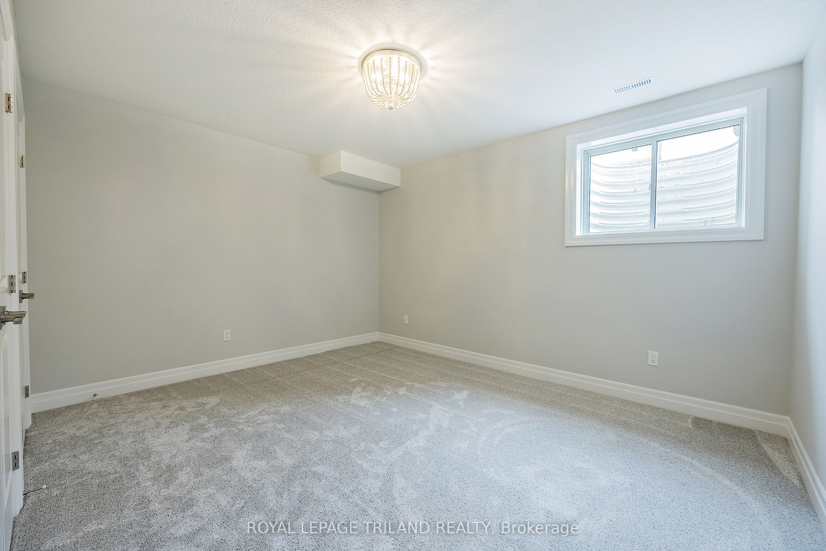 127 Lila Street Property Photo 41