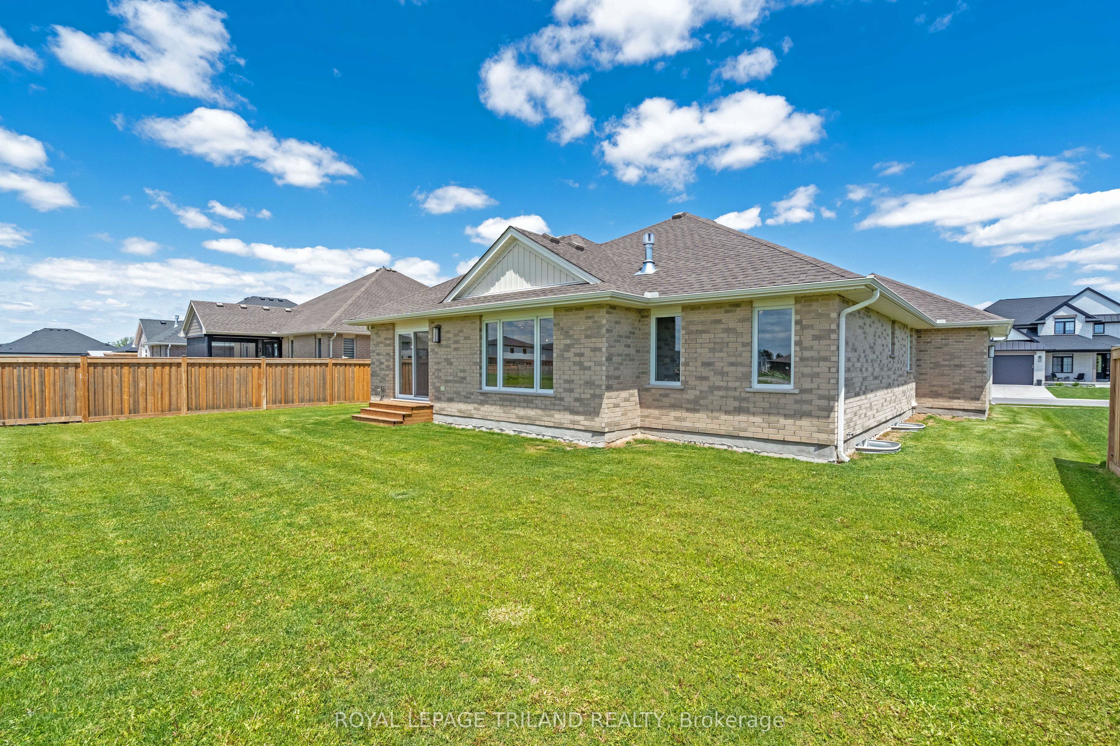 127 Lila Street Property Photo 44
