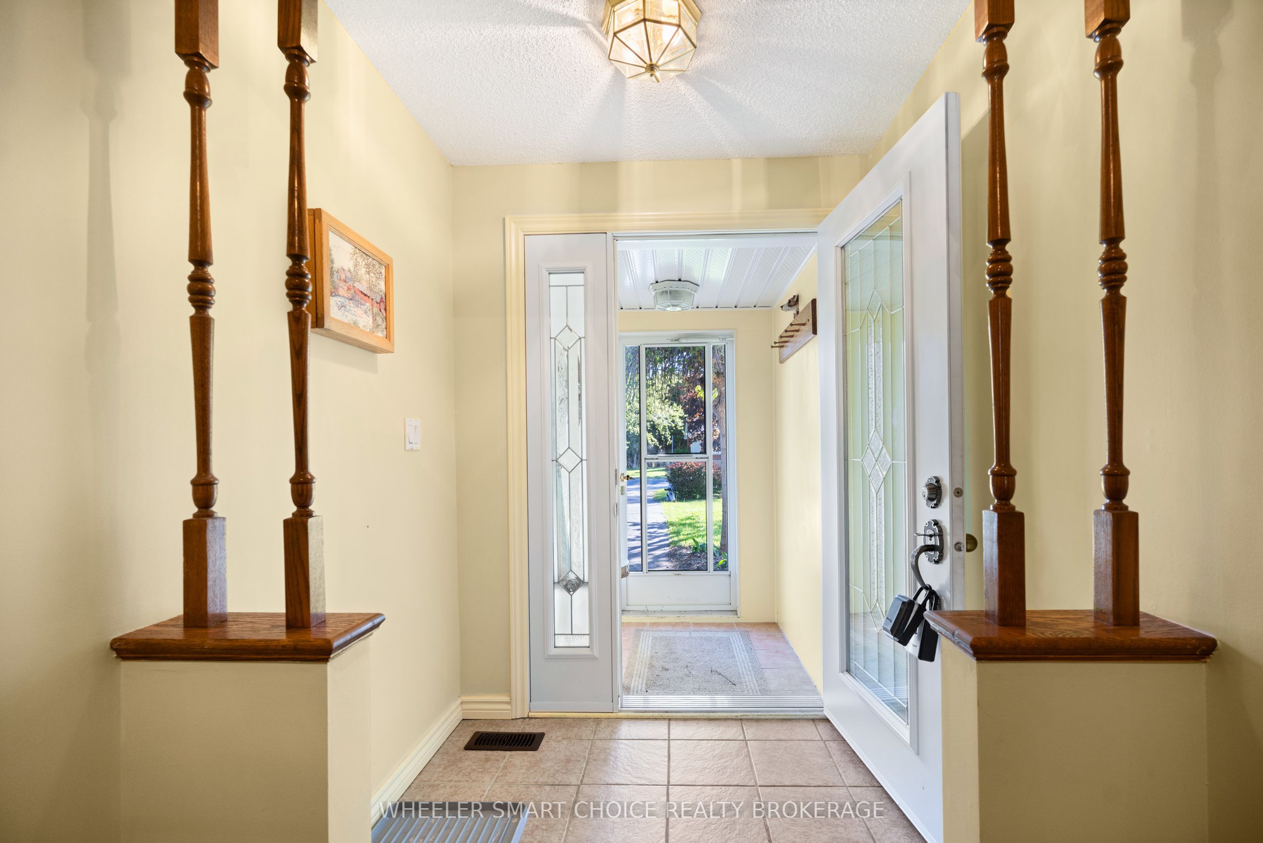 37 Dickinson Drive Property Photo 3