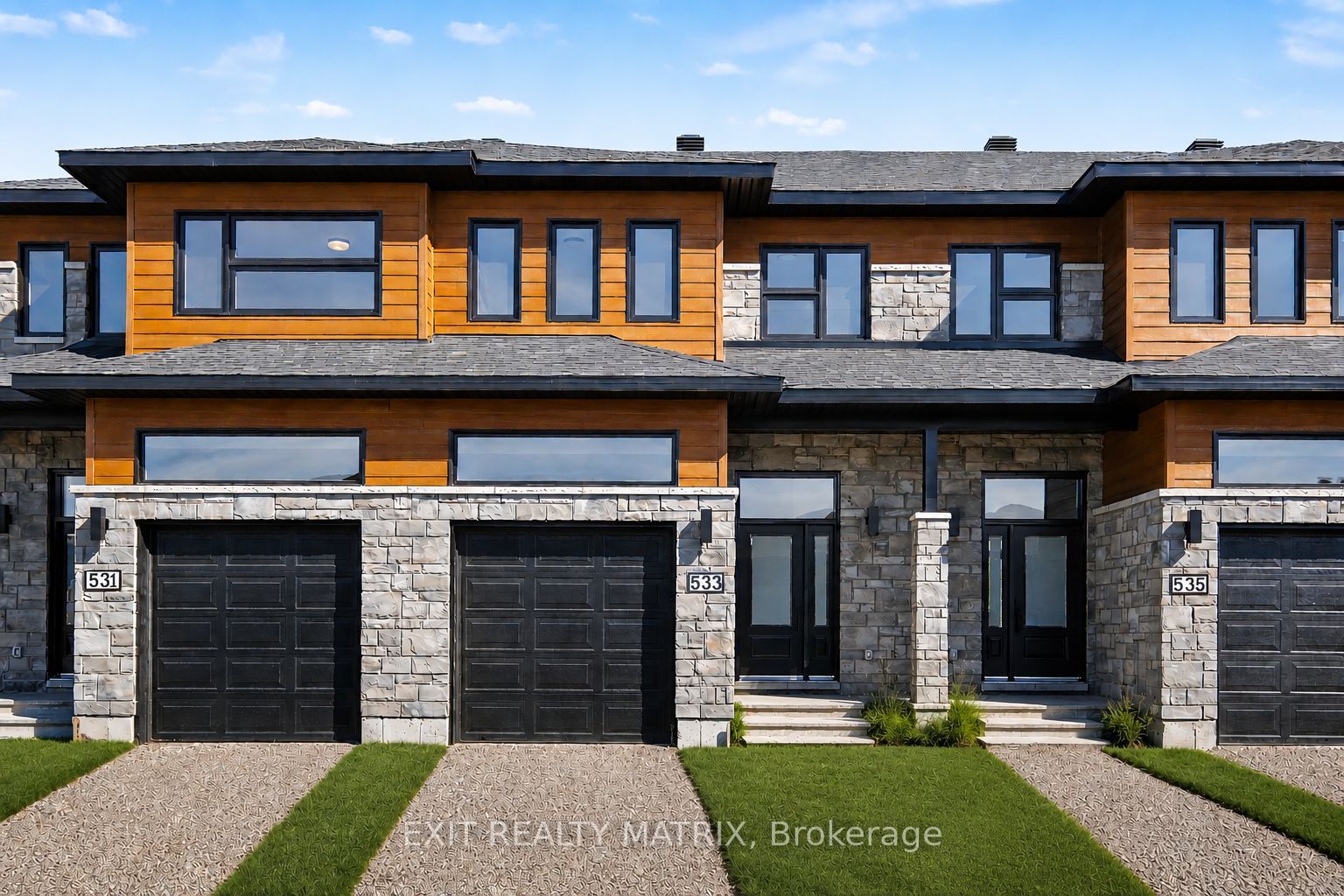 533 Regina Street Property Photo 1