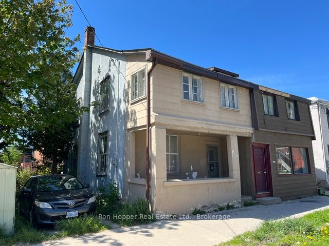 1086 3rd Avenue E Property Photo 1