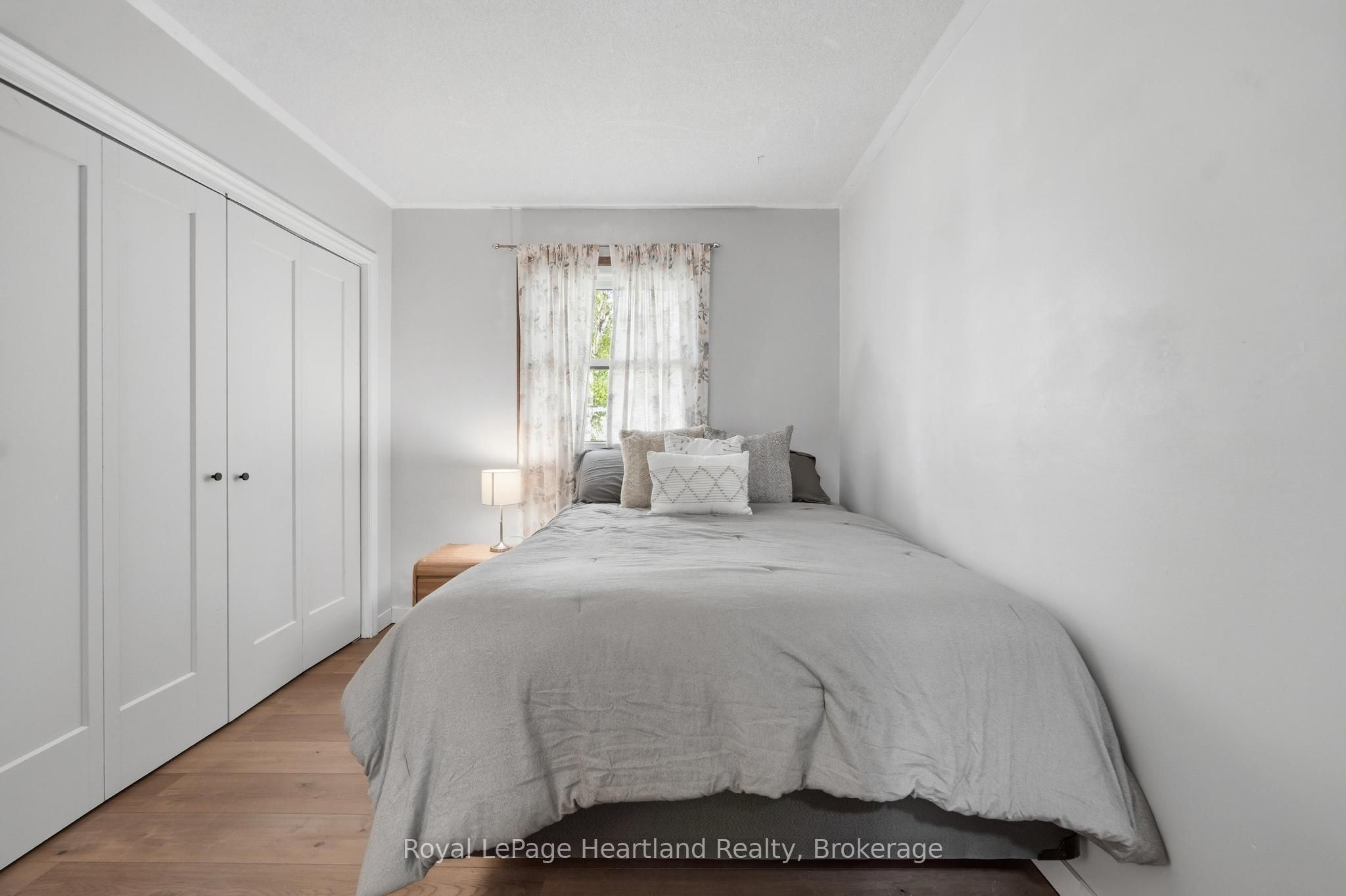 36589 Dunlop Drive Property Photo 13