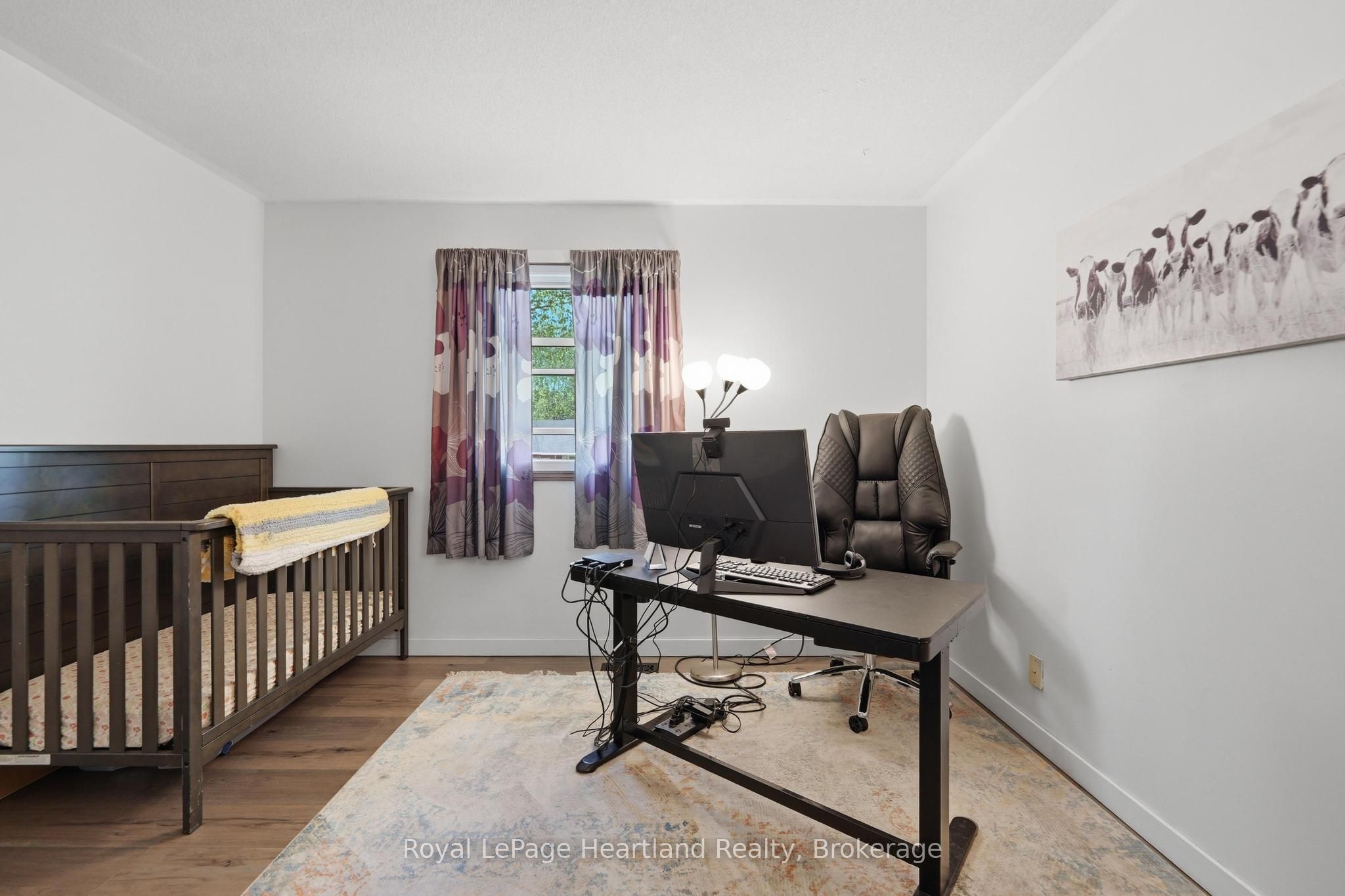 36589 Dunlop Drive Property Photo 21