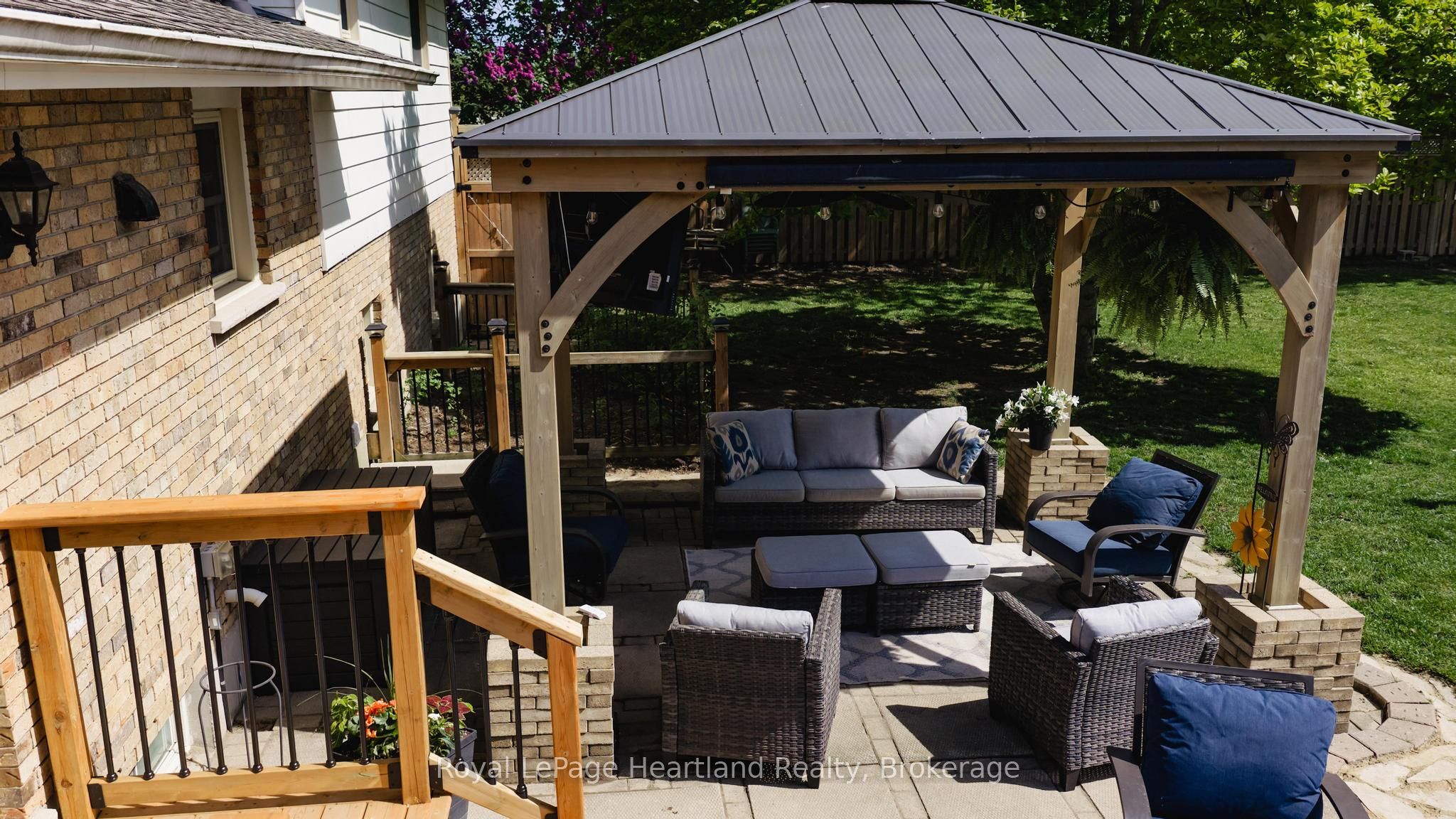 36589 Dunlop Drive Property Photo 47