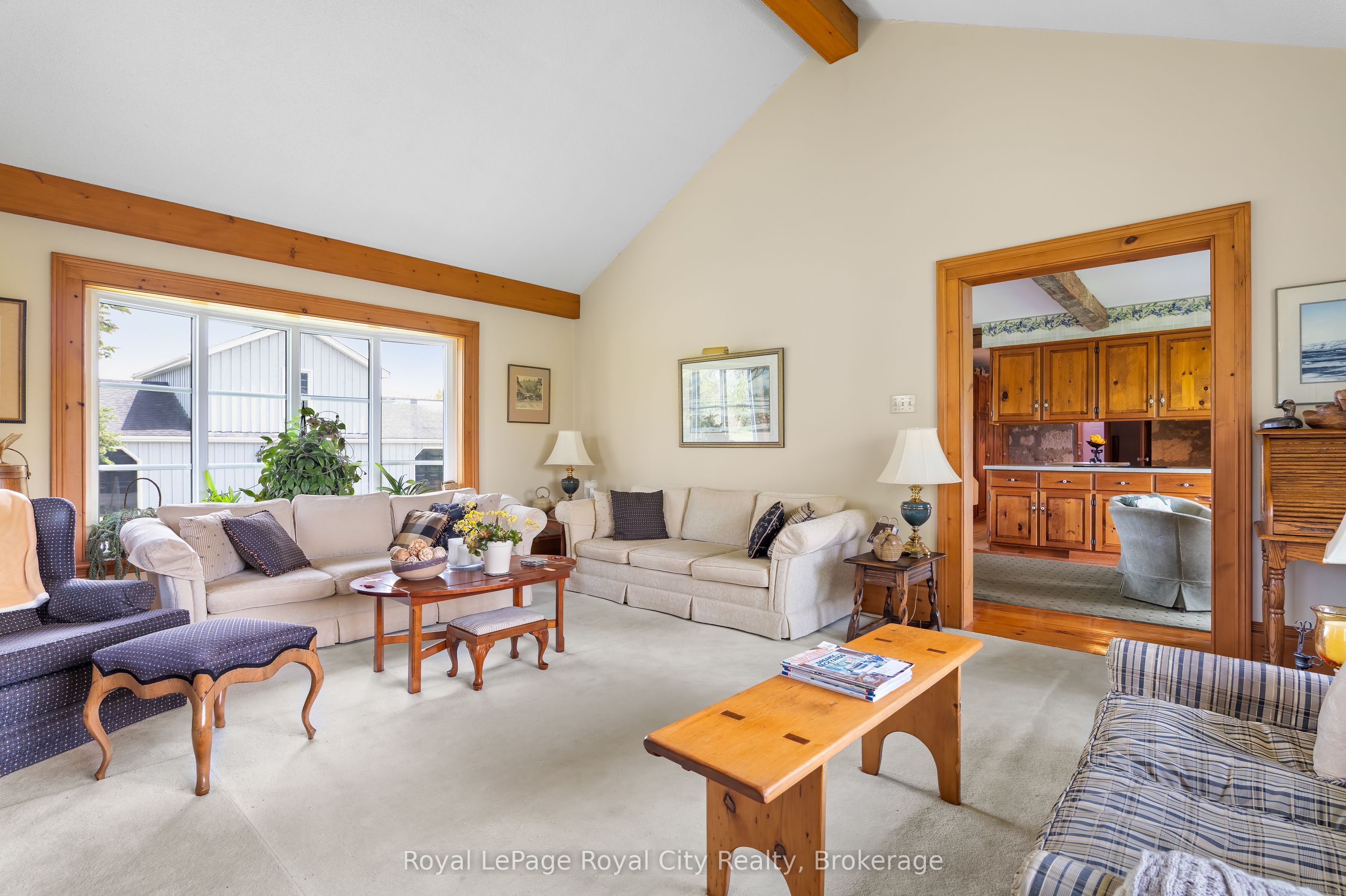 4963 Sixth Line Property Photo 14