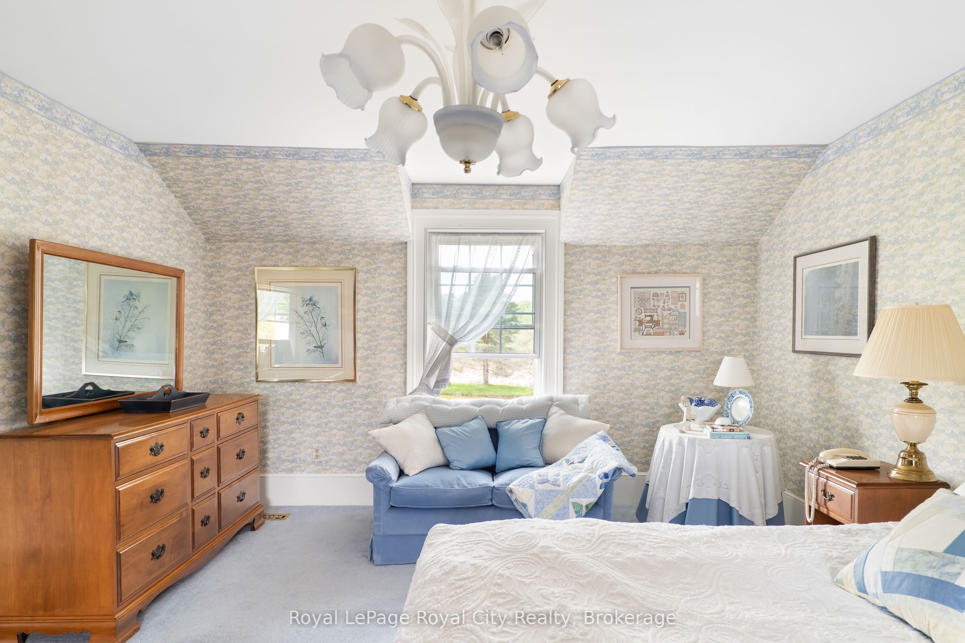 4963 Sixth Line Property Photo 32