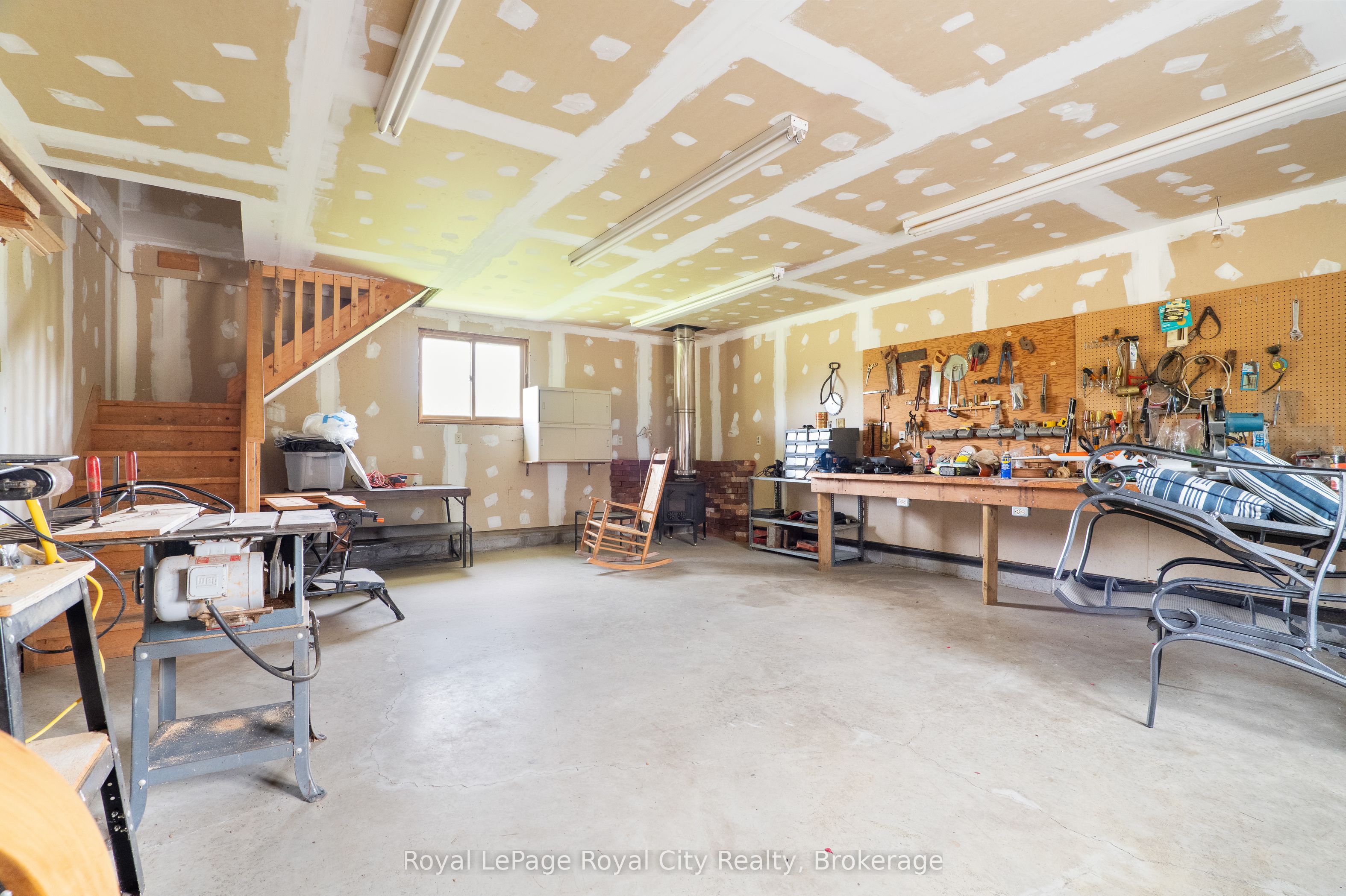 4963 Sixth Line Property Photo 45
