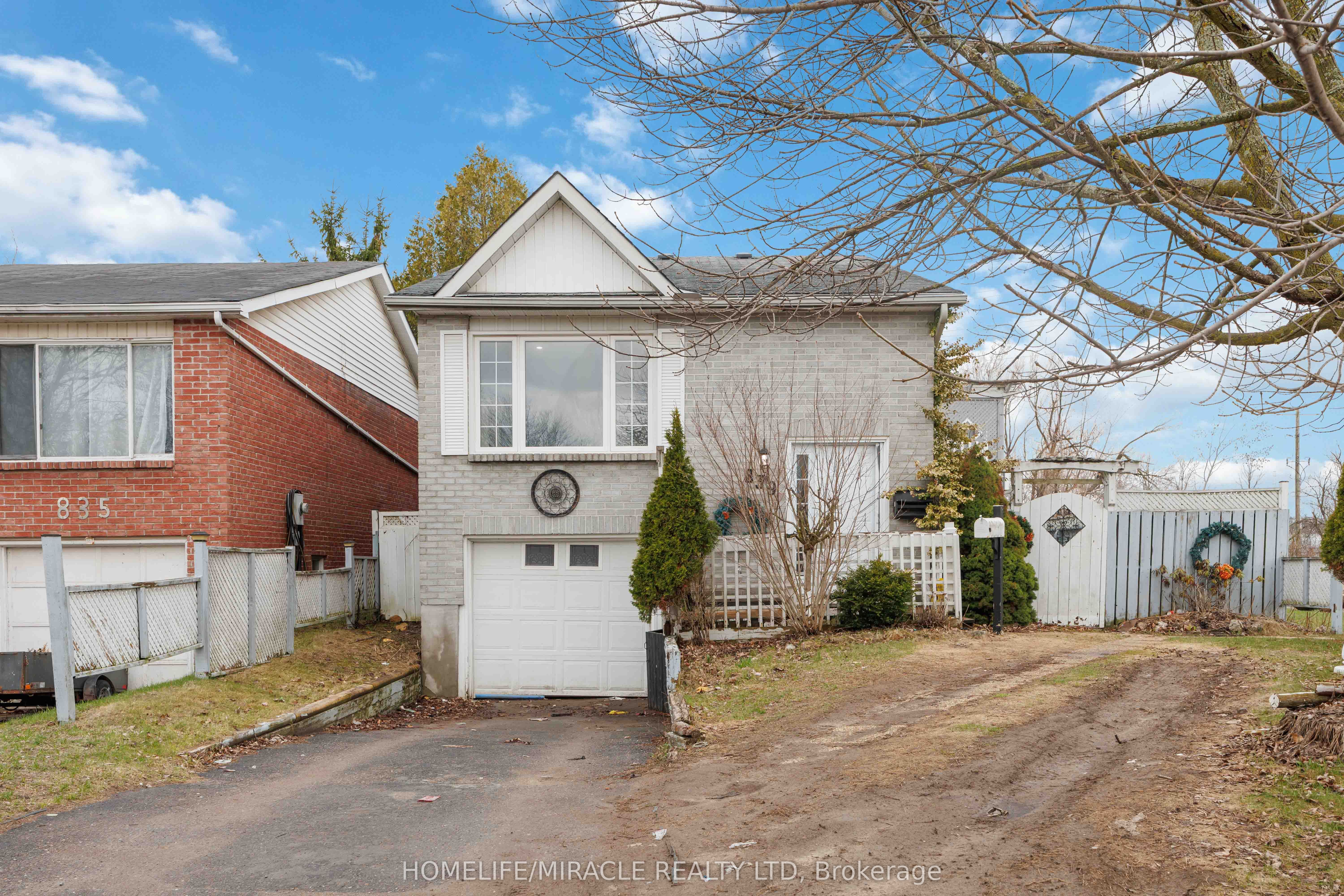839 Mountain Ash Road Property Photo 1