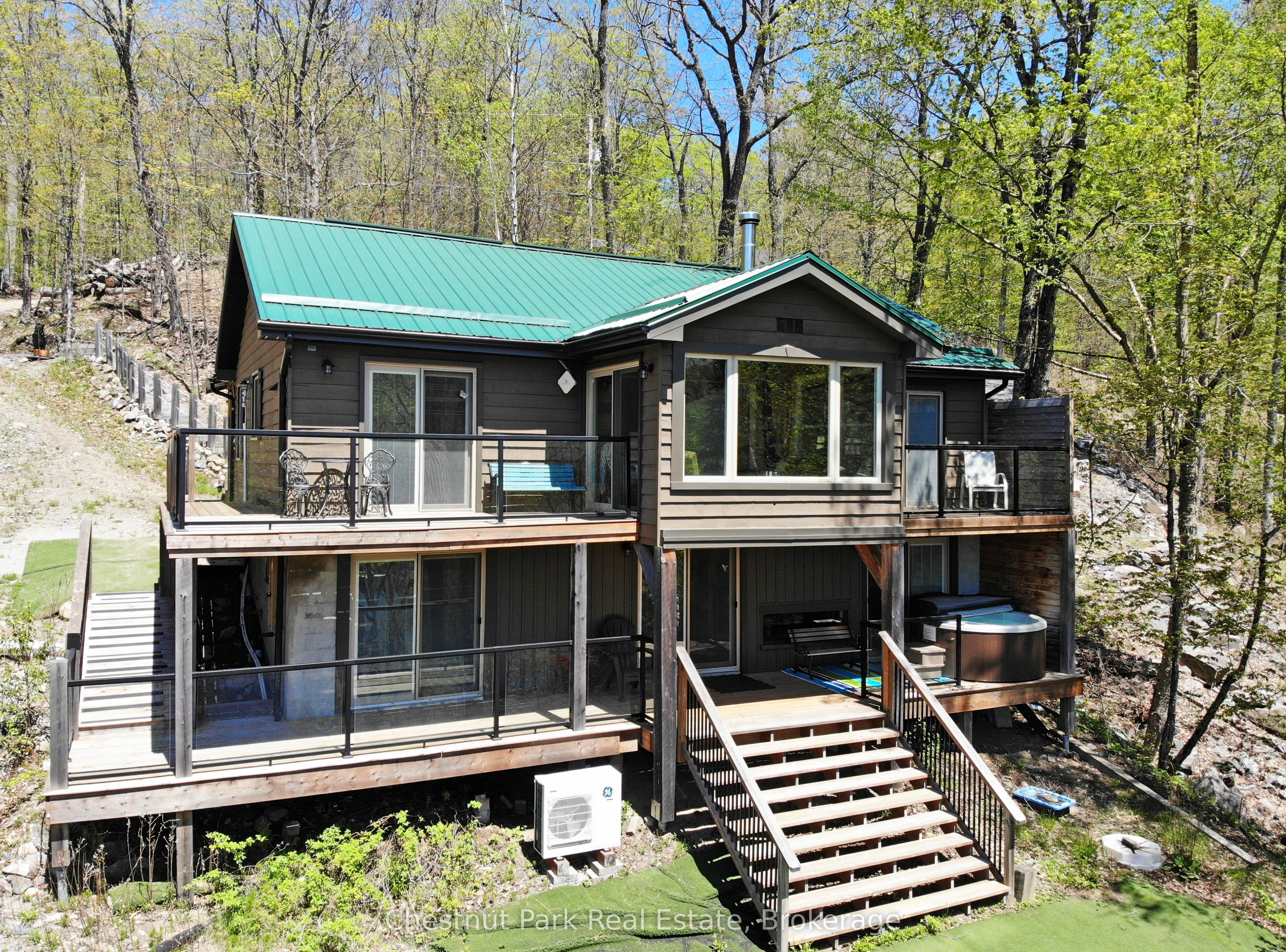 1027 Select Trail Property Photo 1