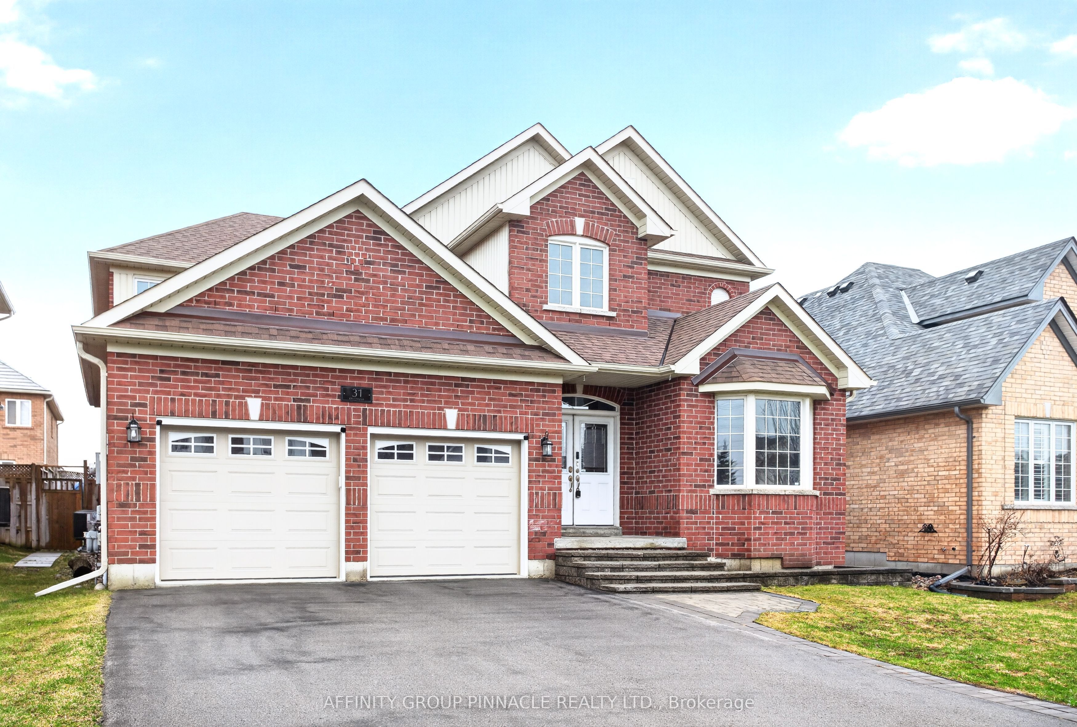 31 Ellis Crescent