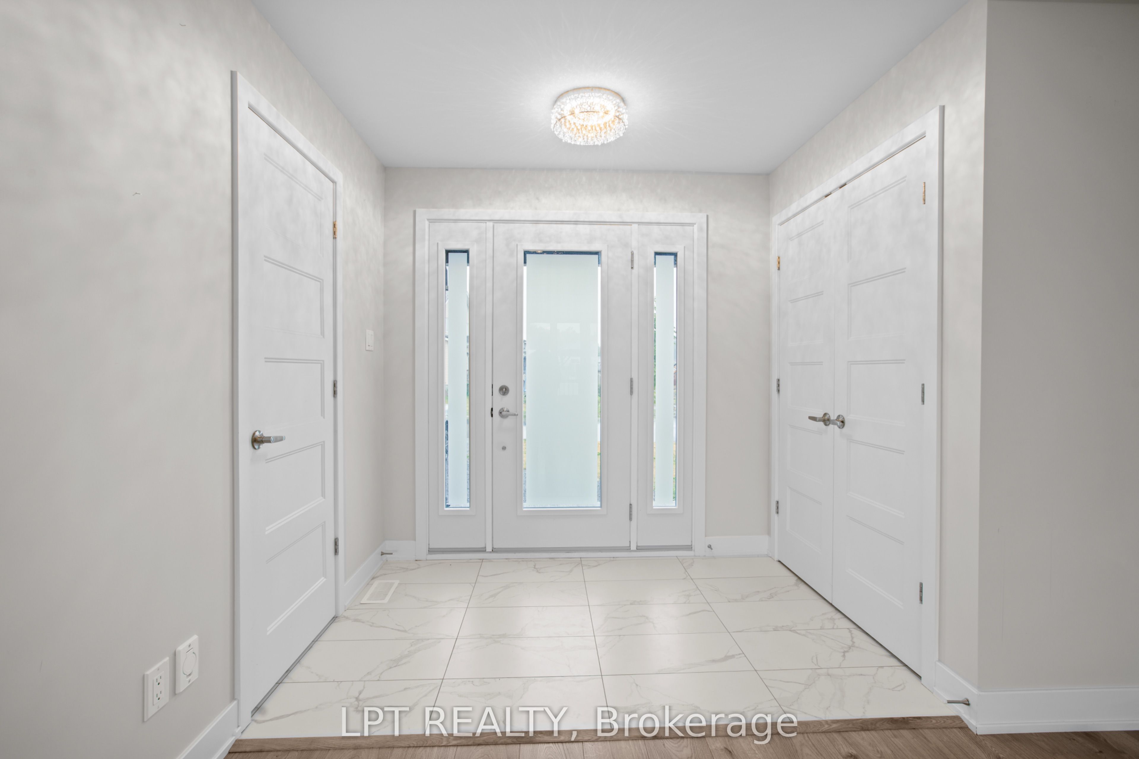 932 Katia Street Property Photo 8