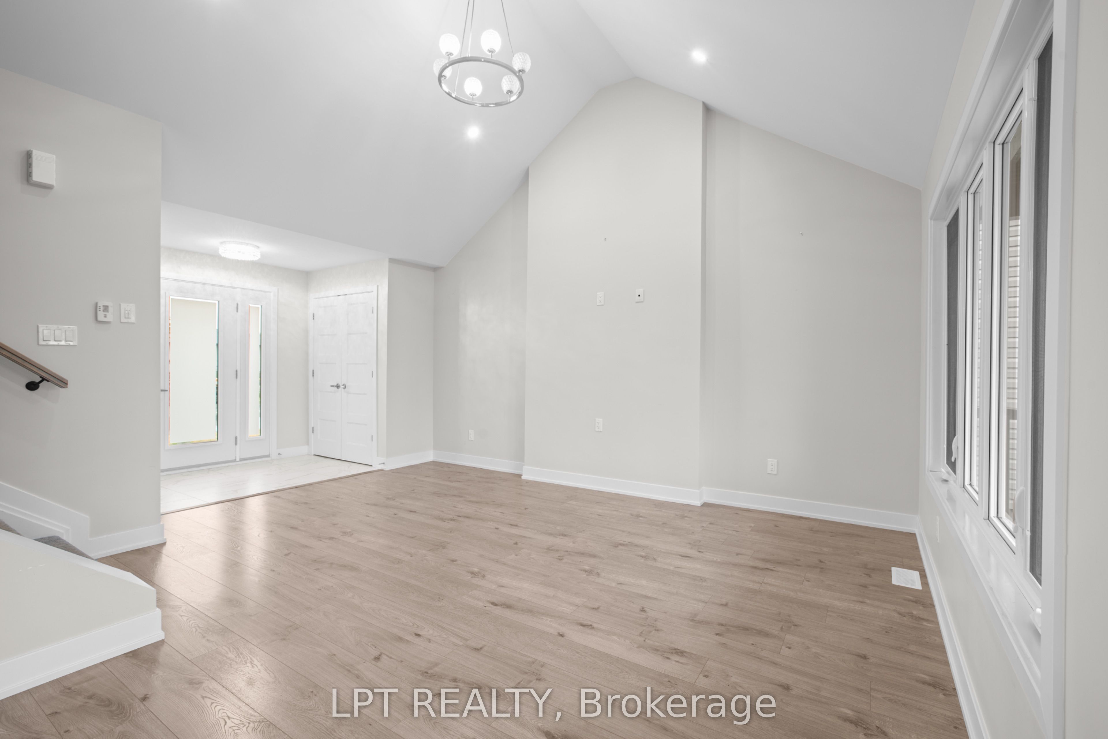 932 Katia Street Property Photo 11