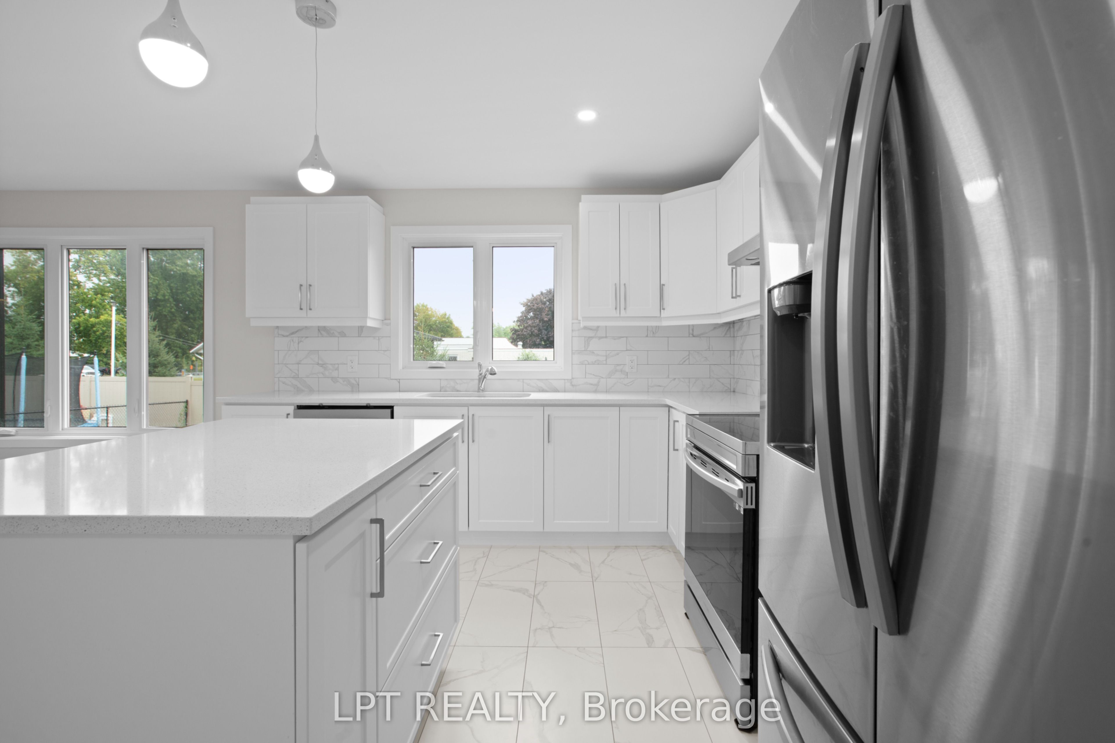 932 Katia Street Property Photo 19
