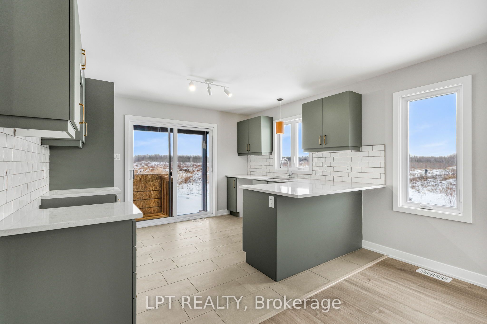 967 Katia Street Property Photo 13