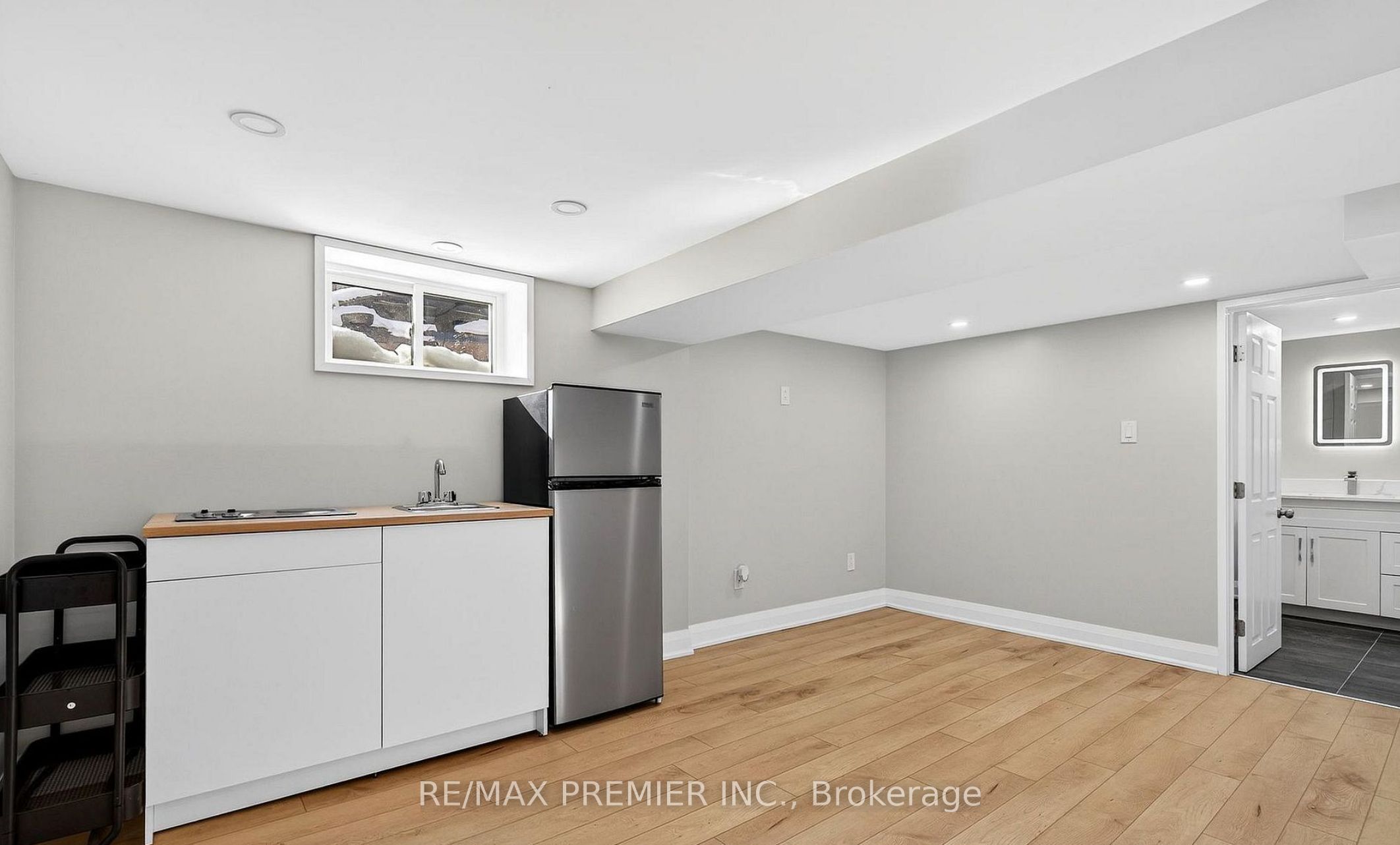 4848 Second Avenue Basement Property Photo 3