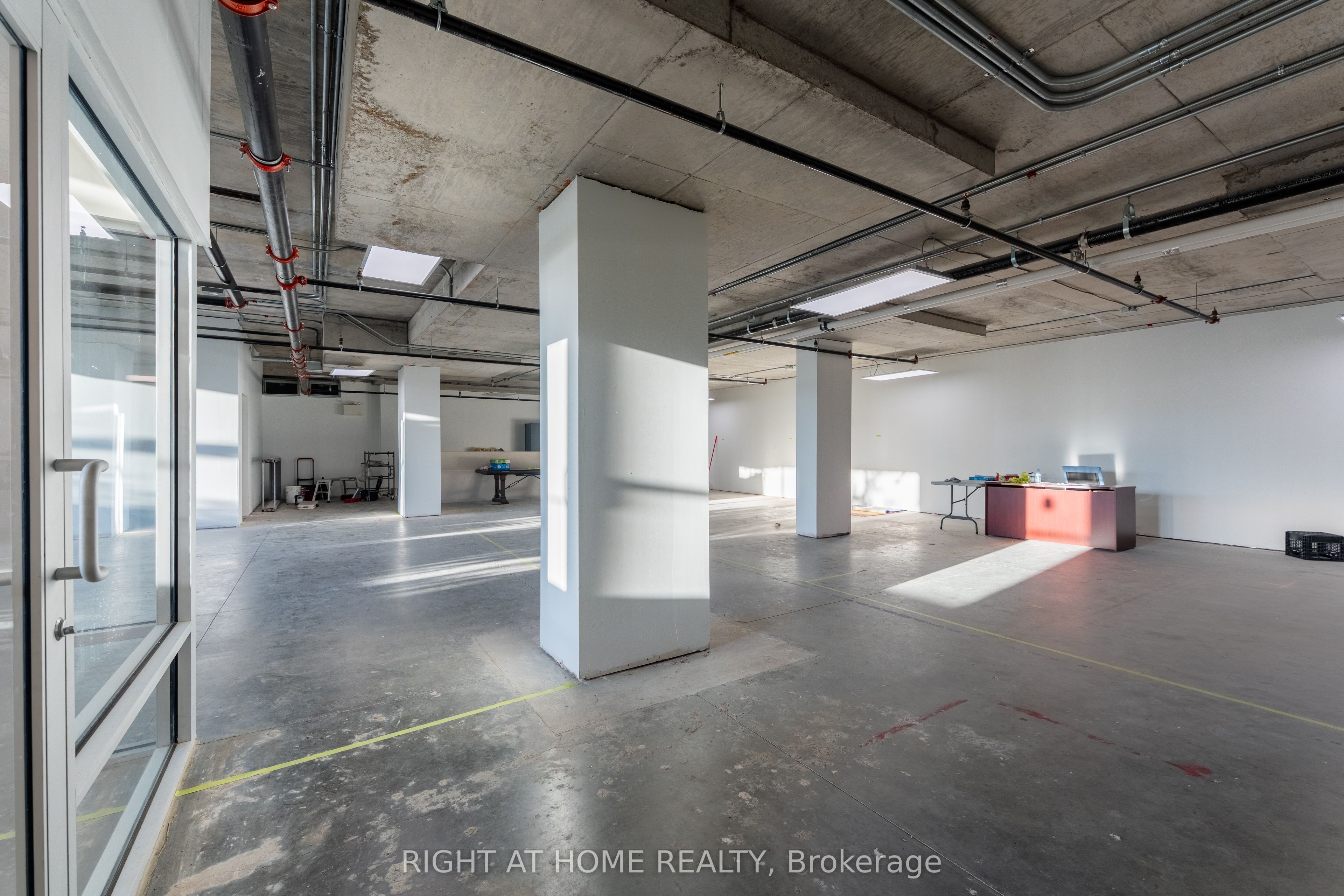 1637 Bank Street 101 Property Photo 8