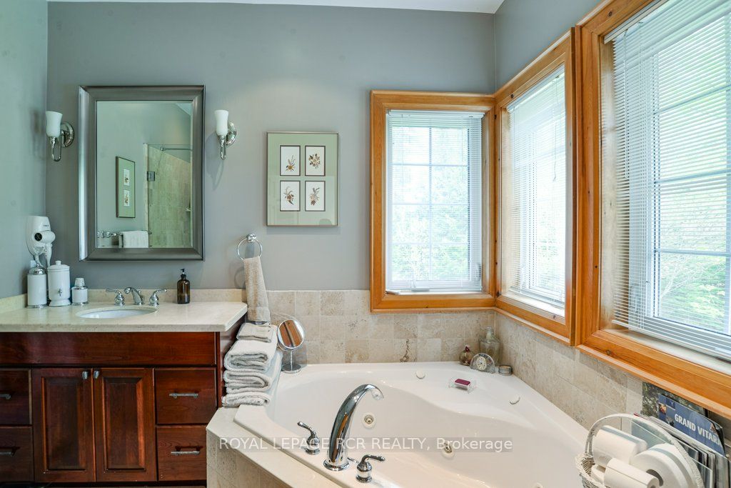 4 Mcgregor Way Property Photo 14
