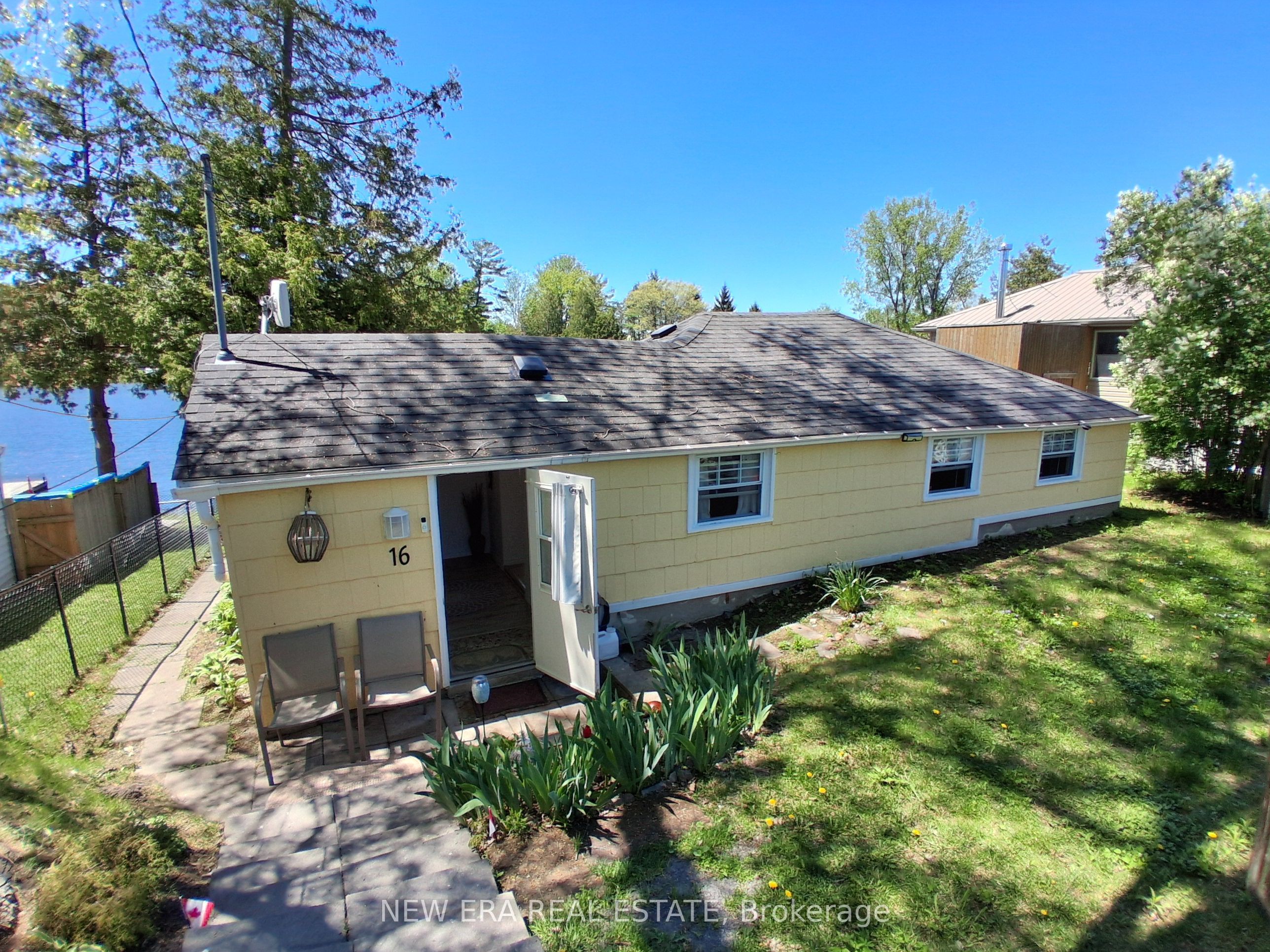 16 Pines Lane Property Photo 1