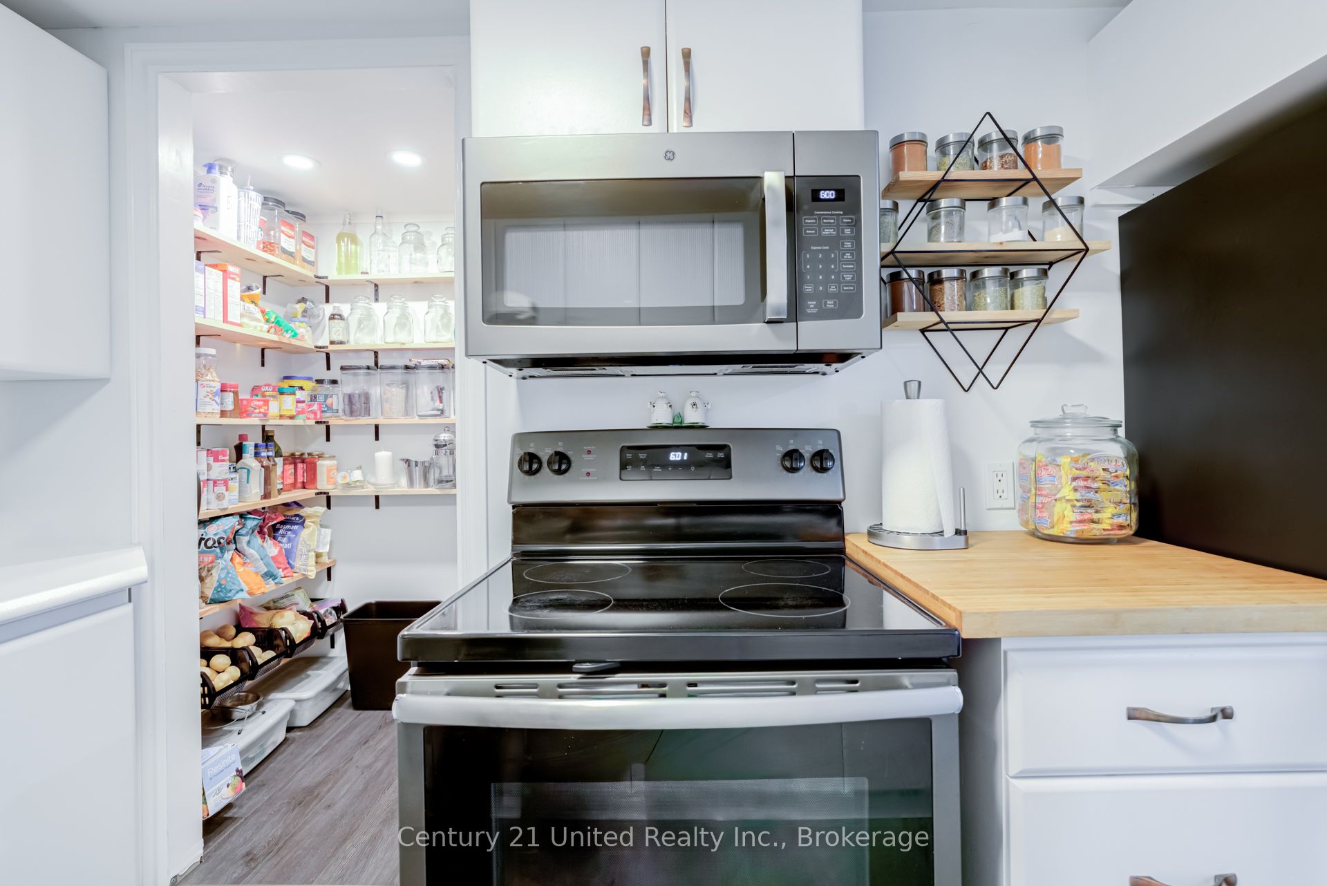 32 Teds Lane Property Photo 13